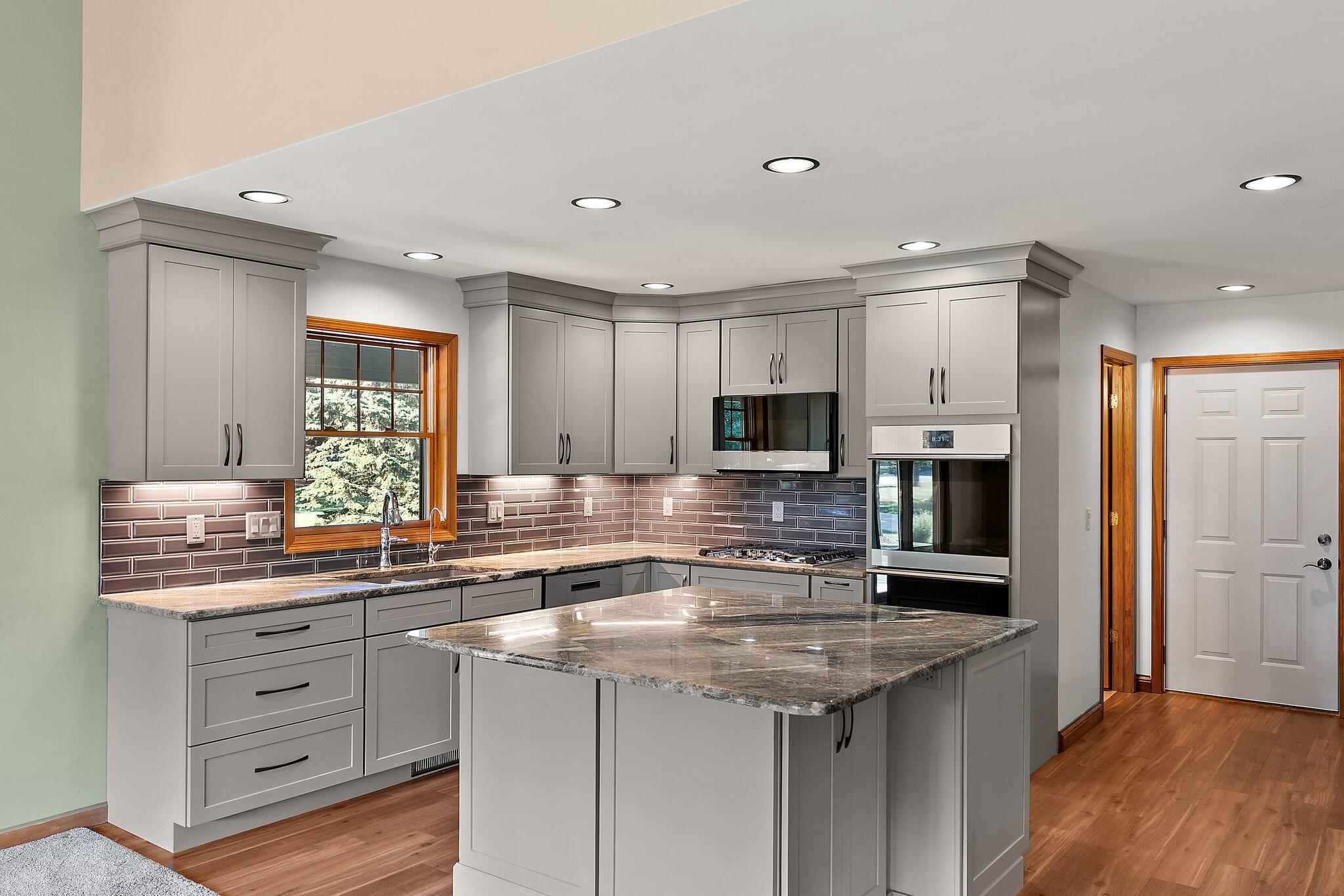 552 Fleetwood Drive N, Valparaiso, IN 46385; Image #12