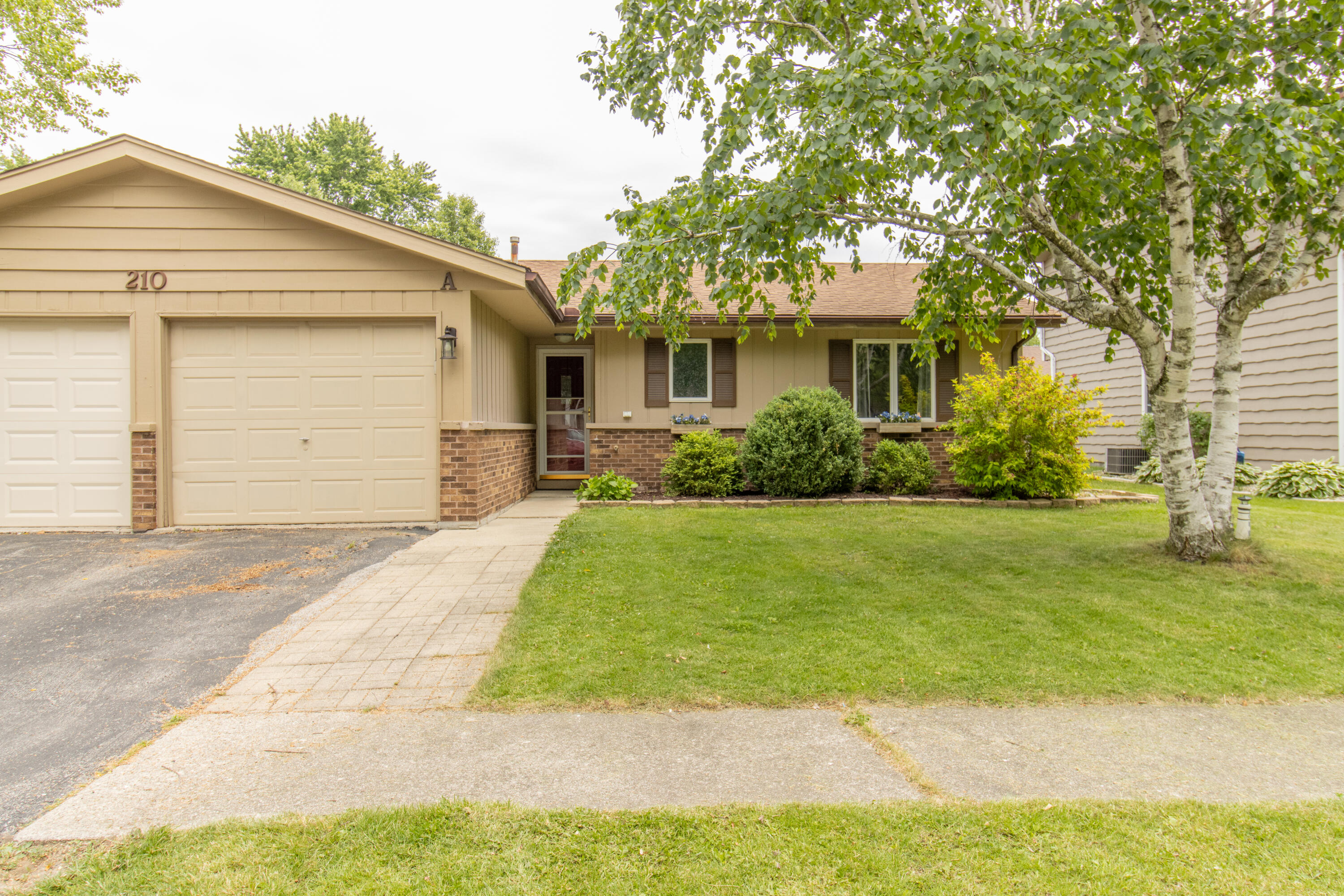 210 Clinton Street, Lowell, IN #A, 46356; Image #2