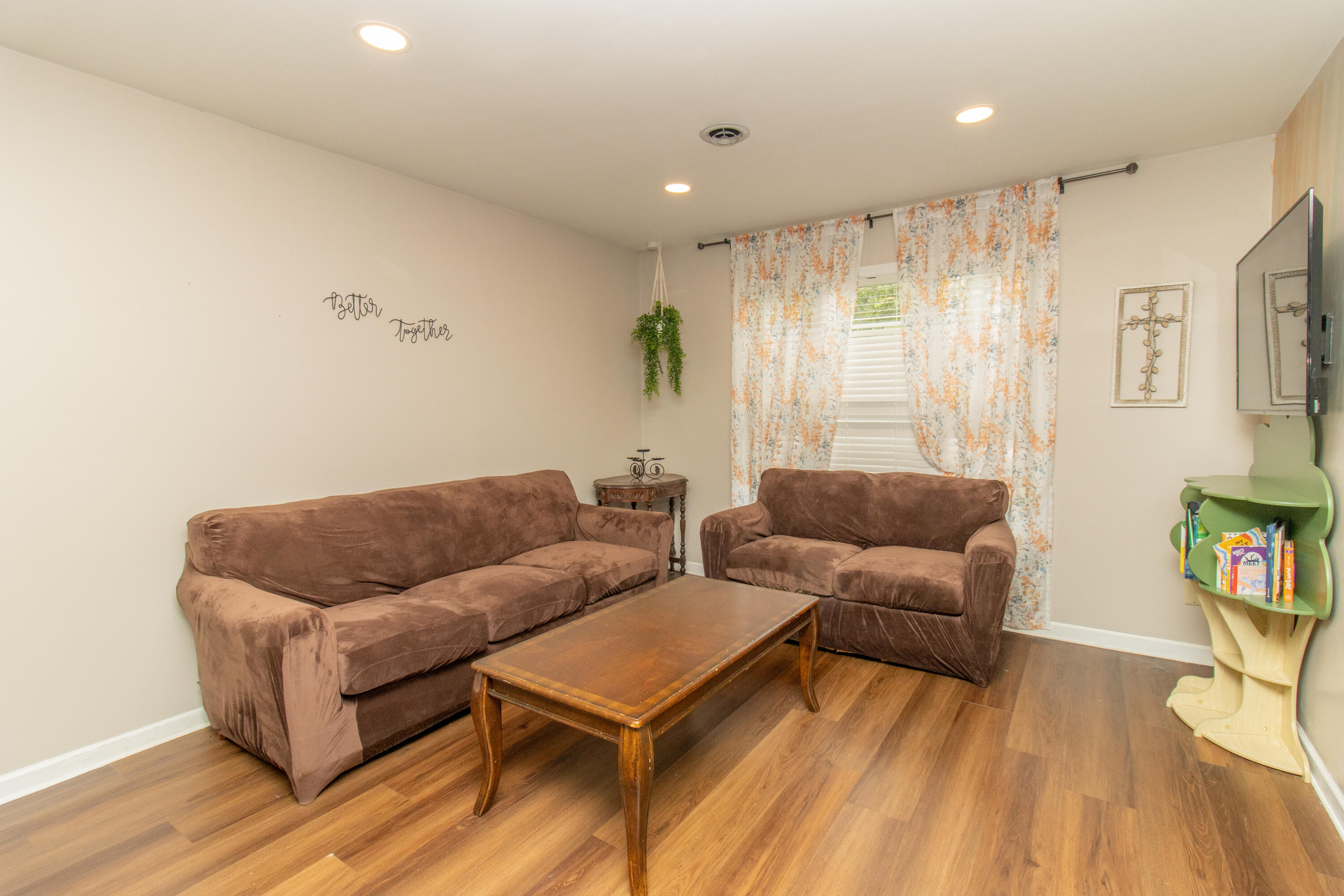 210 Clinton Street, Lowell, IN #A, 46356; Image #4