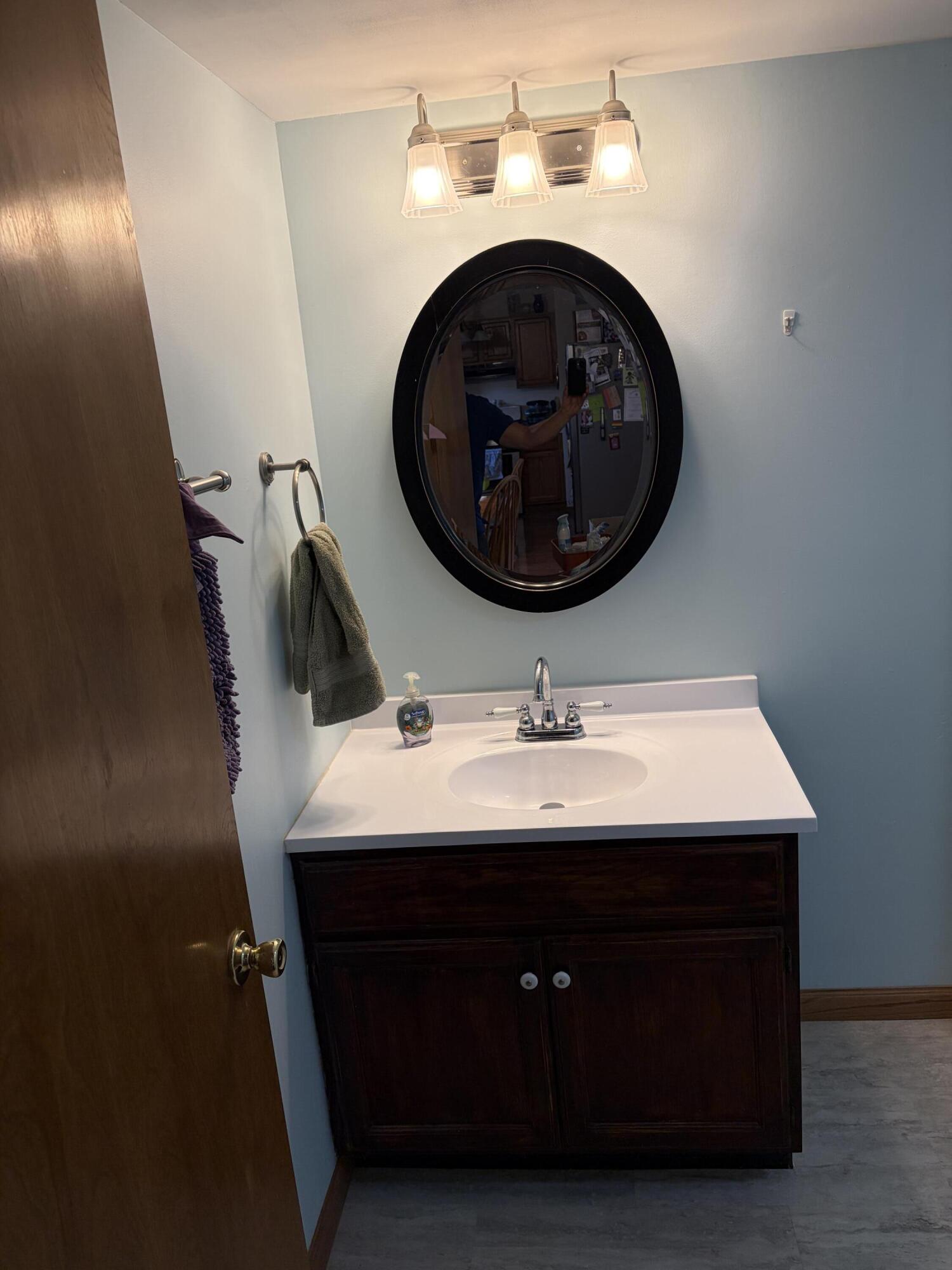 855 N Elmer Street, Griffith, IN 46319; Image #10