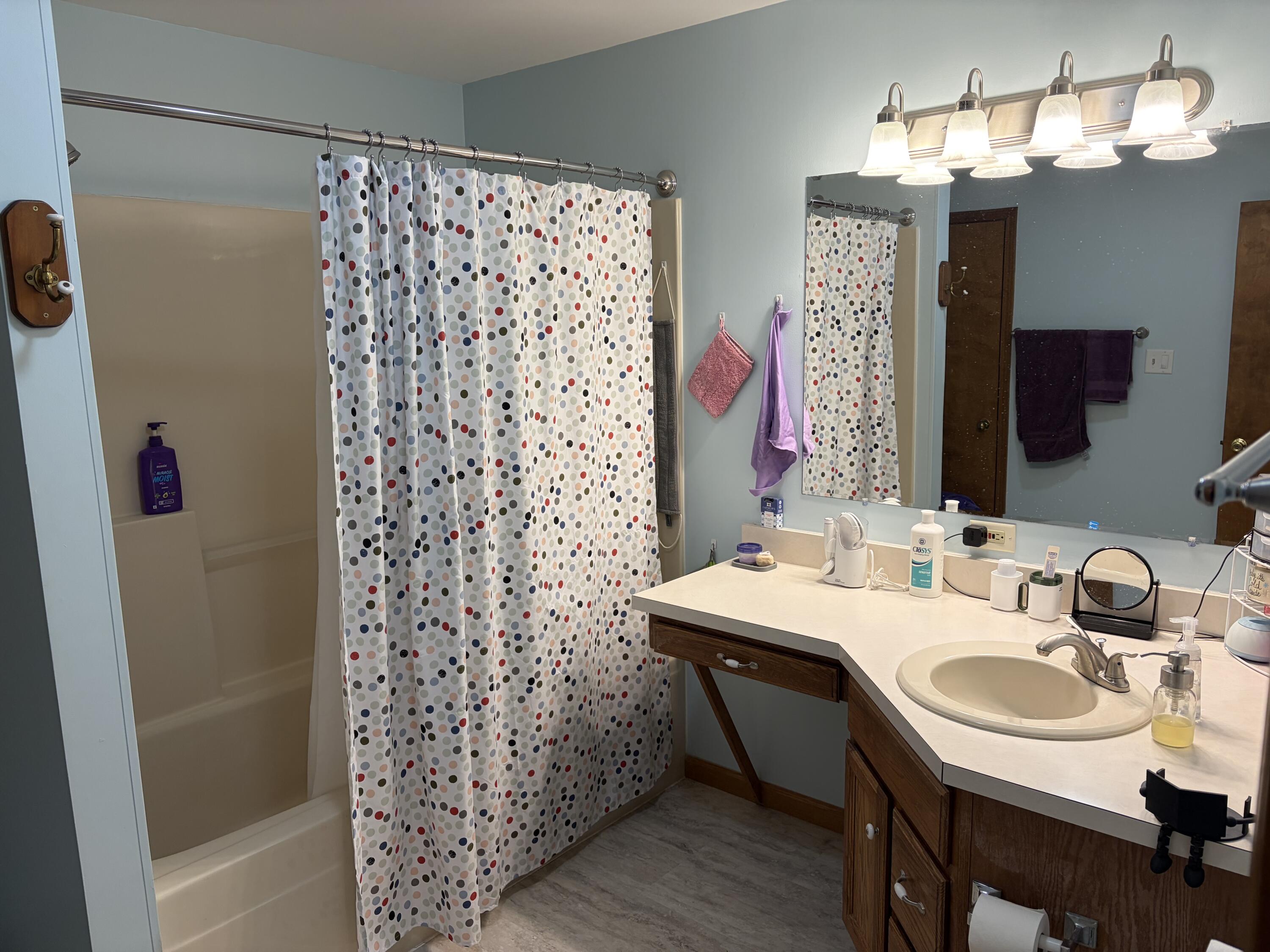 855 N Elmer Street, Griffith, IN 46319; Image #7