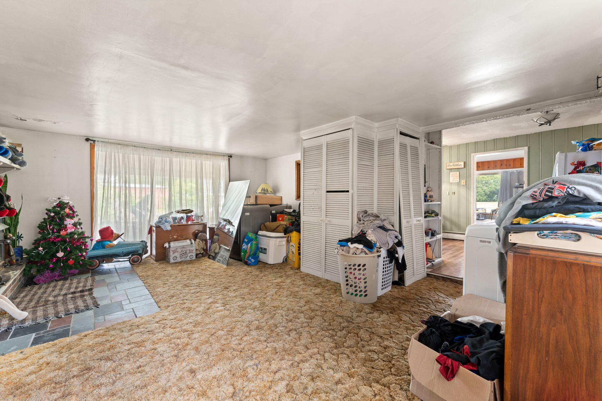 211 S Madison Street, Medaryville, IN 47957; Image #13