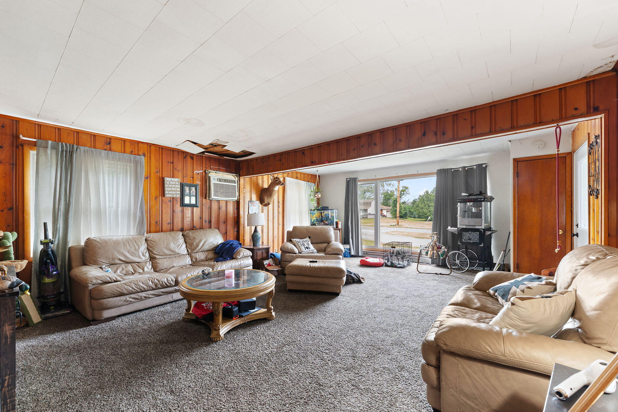 211 S Madison Street, Medaryville, IN 47957; Image #7