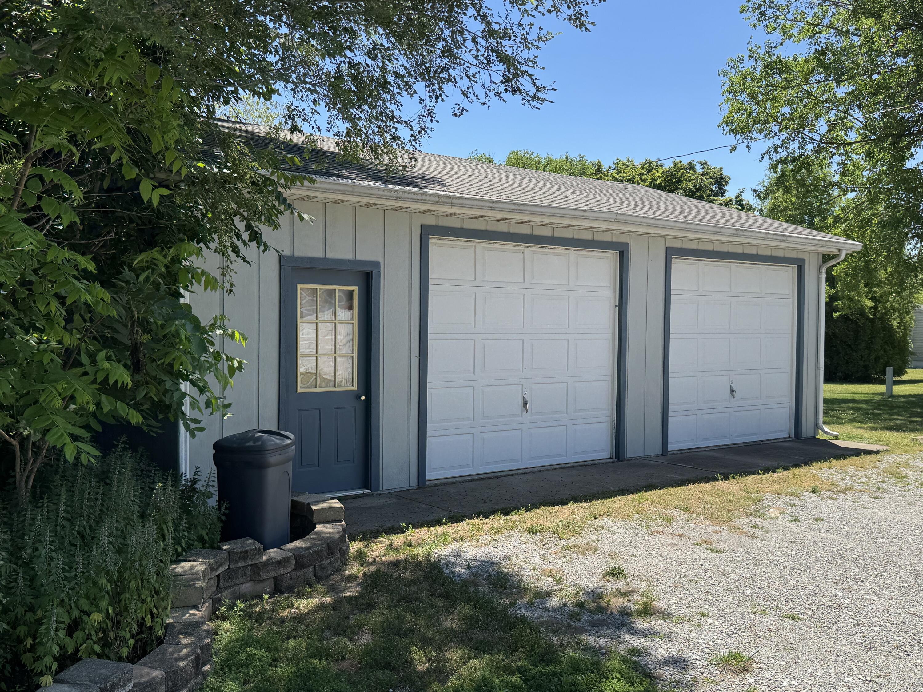 804 Azalea Street SE, DeMotte, IN 46310; Image #5