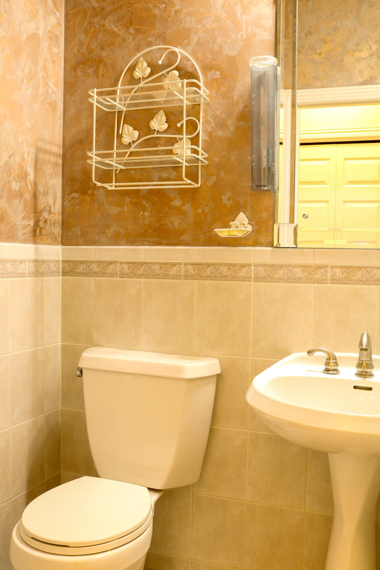 1621 Santa Ana Court, Munster, IN 46321; Image #19