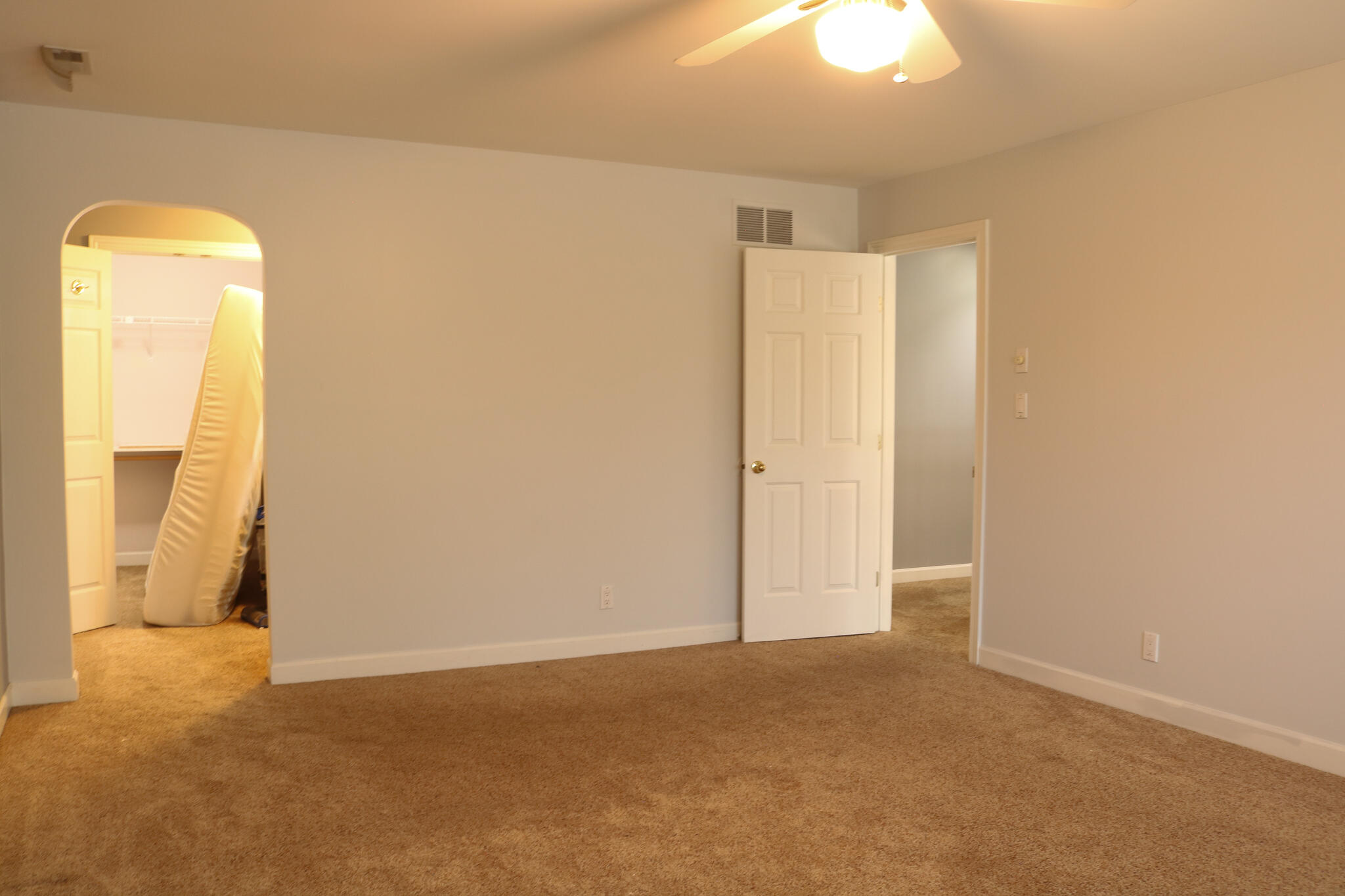 1621 Santa Ana Court, Munster, IN 46321; Image #21