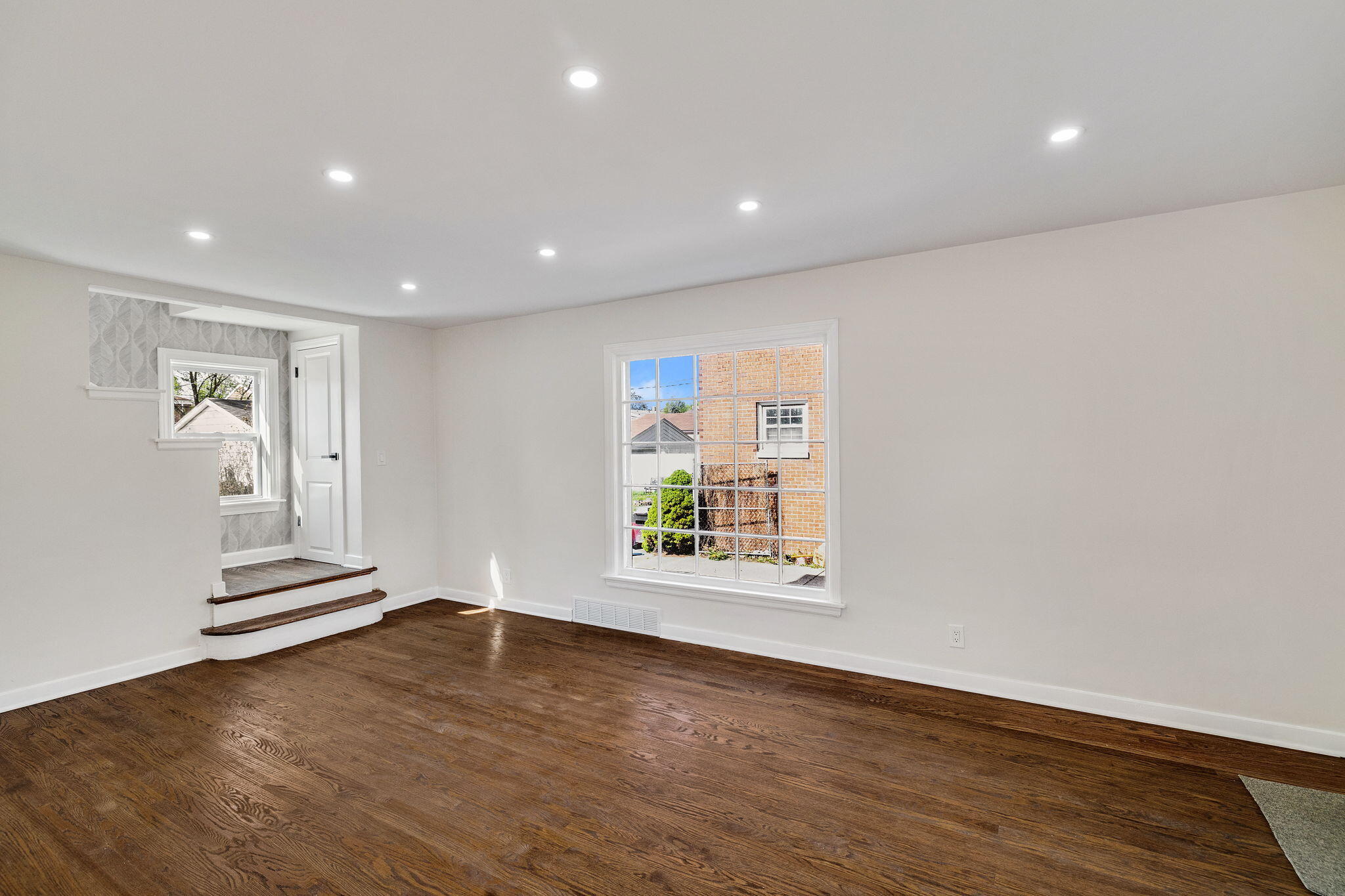 248 Adelaide Place, Munster, IN 46321; Image #6
