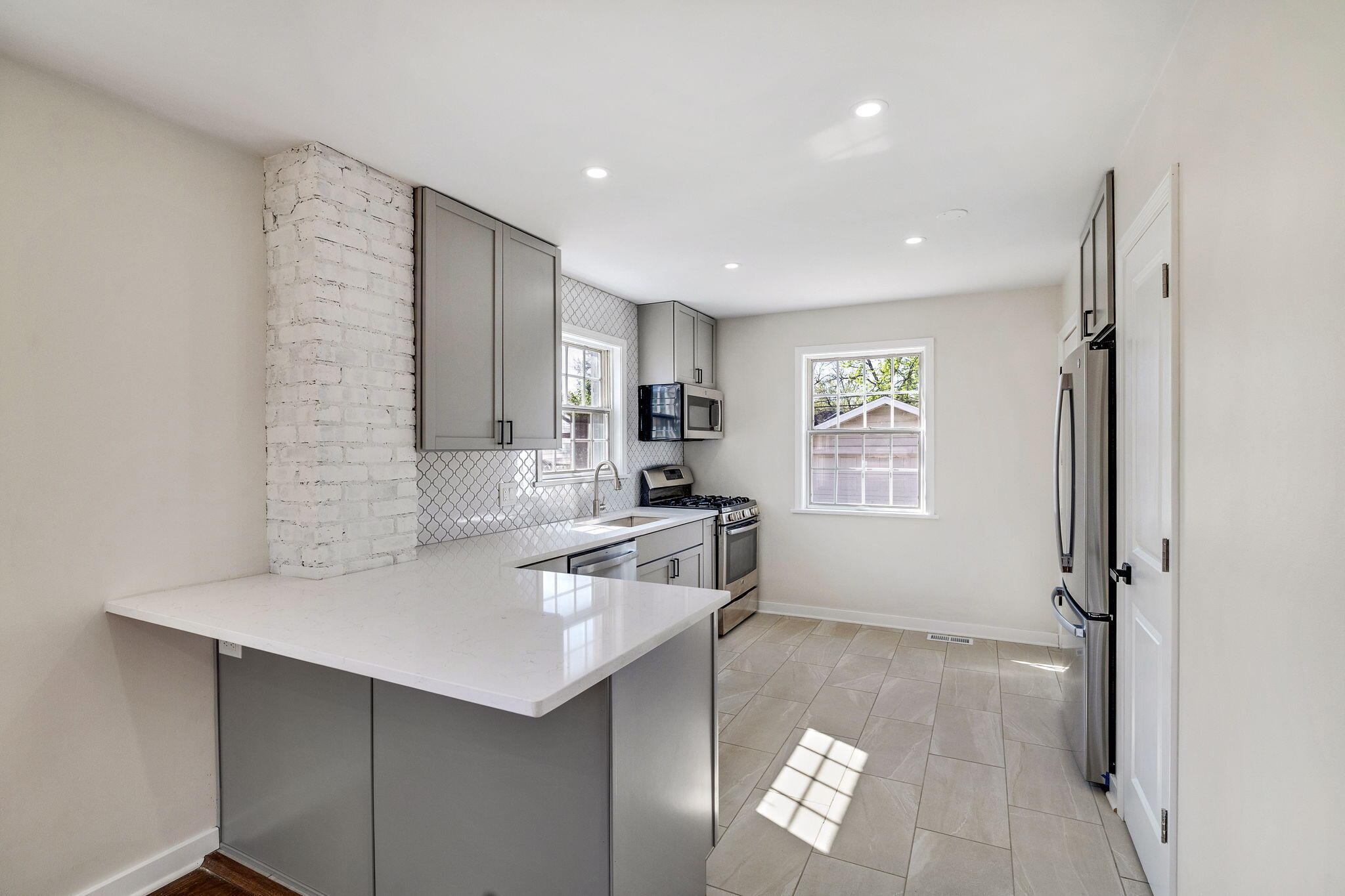 248 Adelaide Place, Munster, IN 46321; Image #8