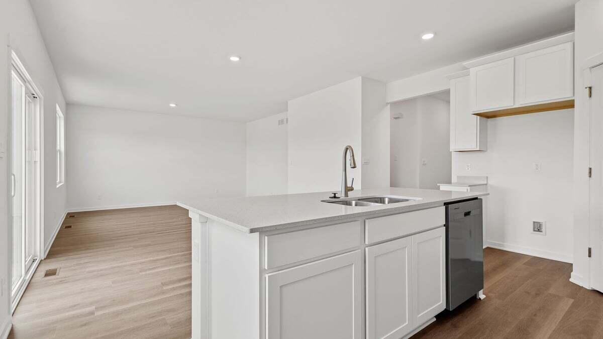 7658 W 106th Place, Crown Point, IN 46307; Image #4