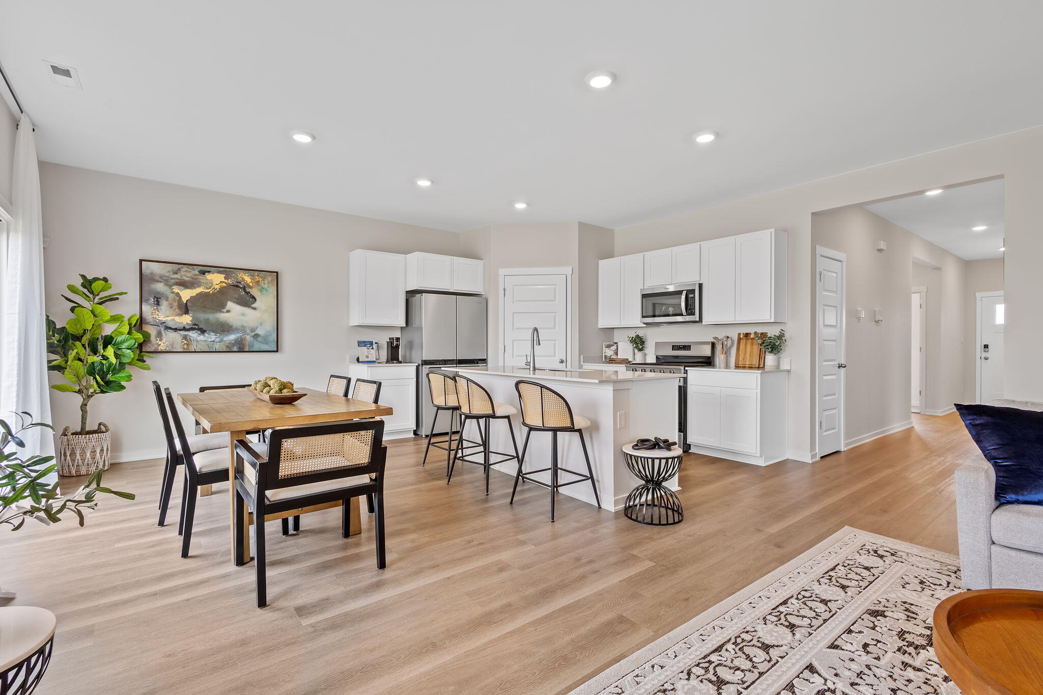 218 Cressmoor Boulevard, Hobart, IN 46342; Image #4