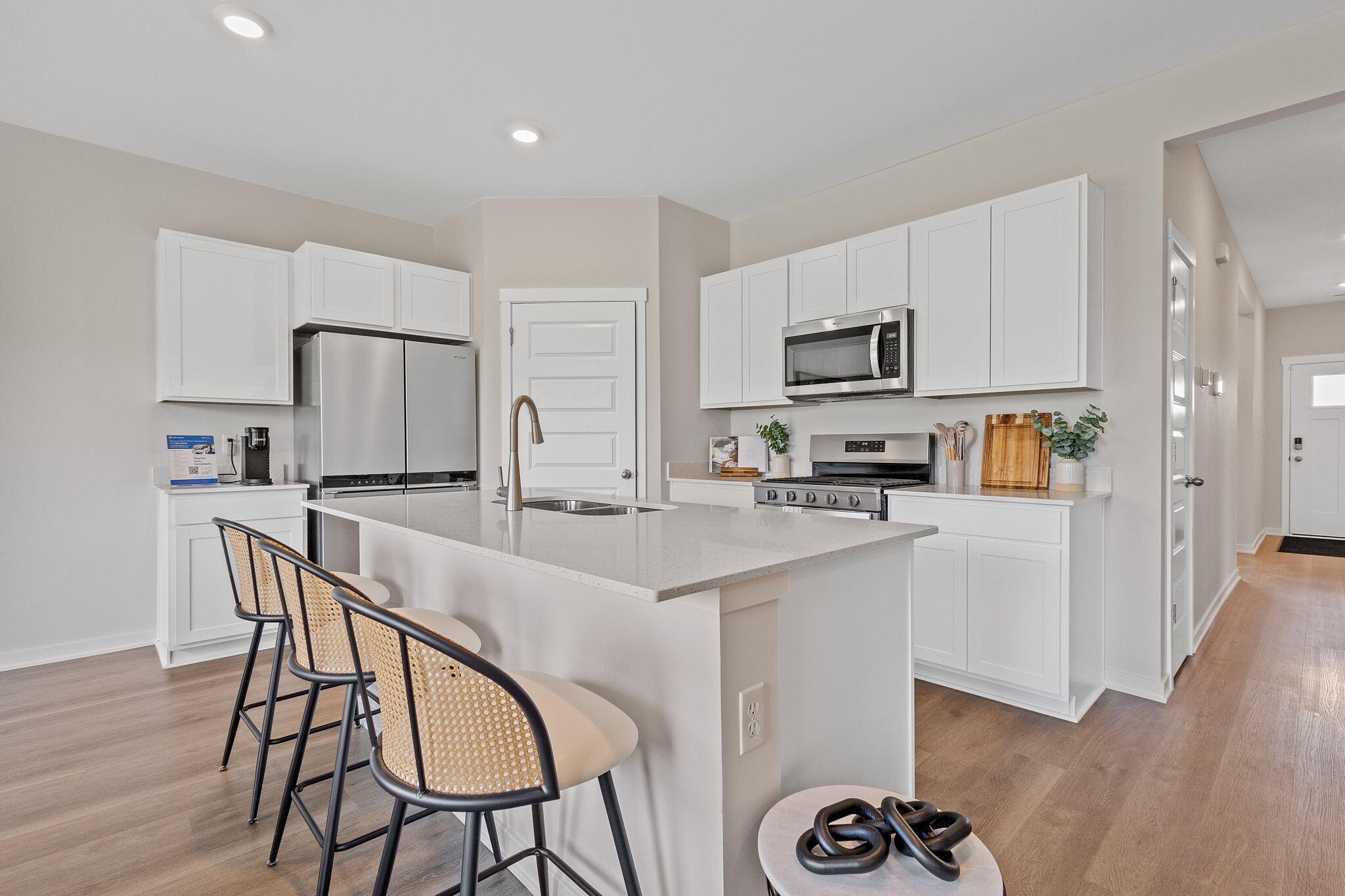 218 Cressmoor Boulevard, Hobart, IN 46342; Image #7