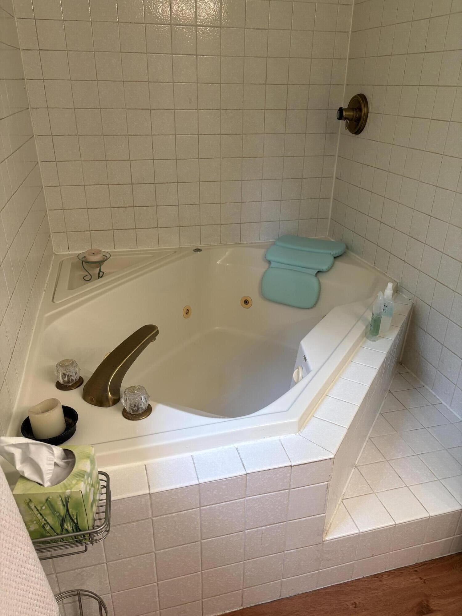 424 Deerpath Drive W, Schererville, IN 46375; Image #14