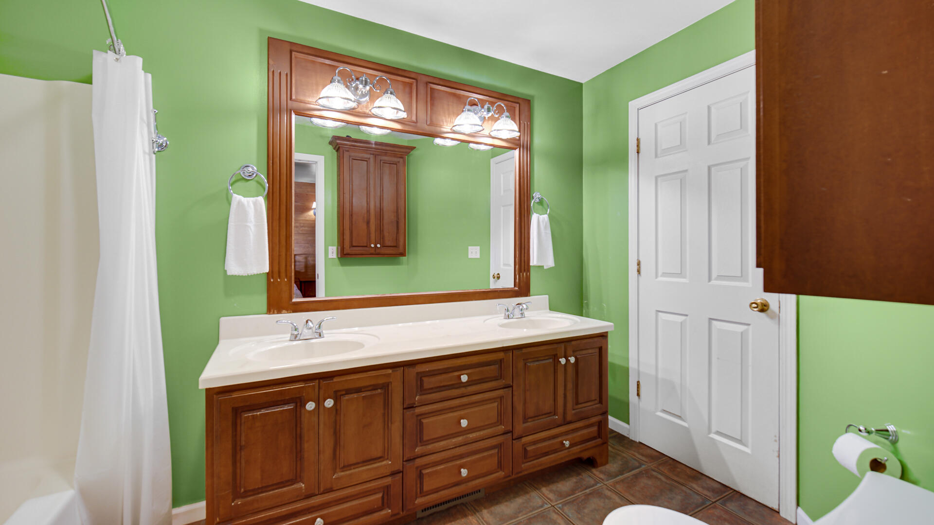 1113 Begonia Street SE, DeMotte, IN 46310; Image #17