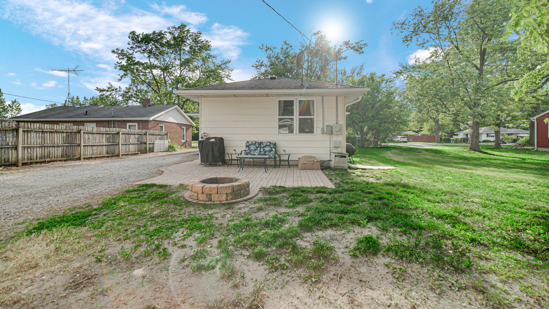 1113 Begonia Street SE, DeMotte, IN 46310; Image #21