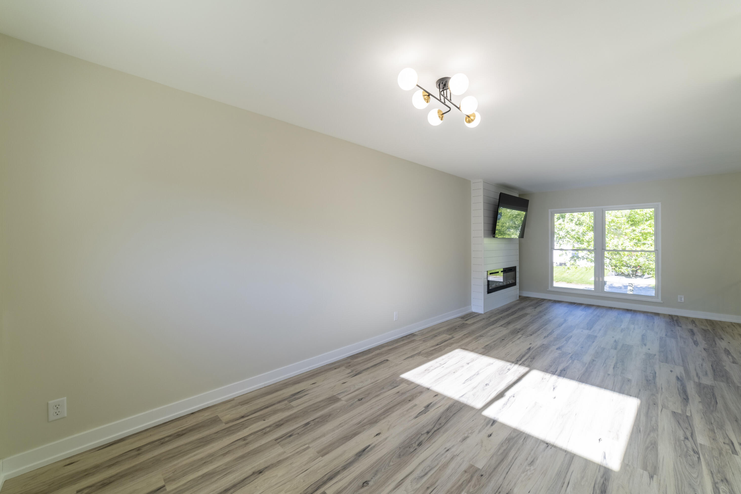 367 Chestnut Street, Michigan City, IN 46360; Image #12