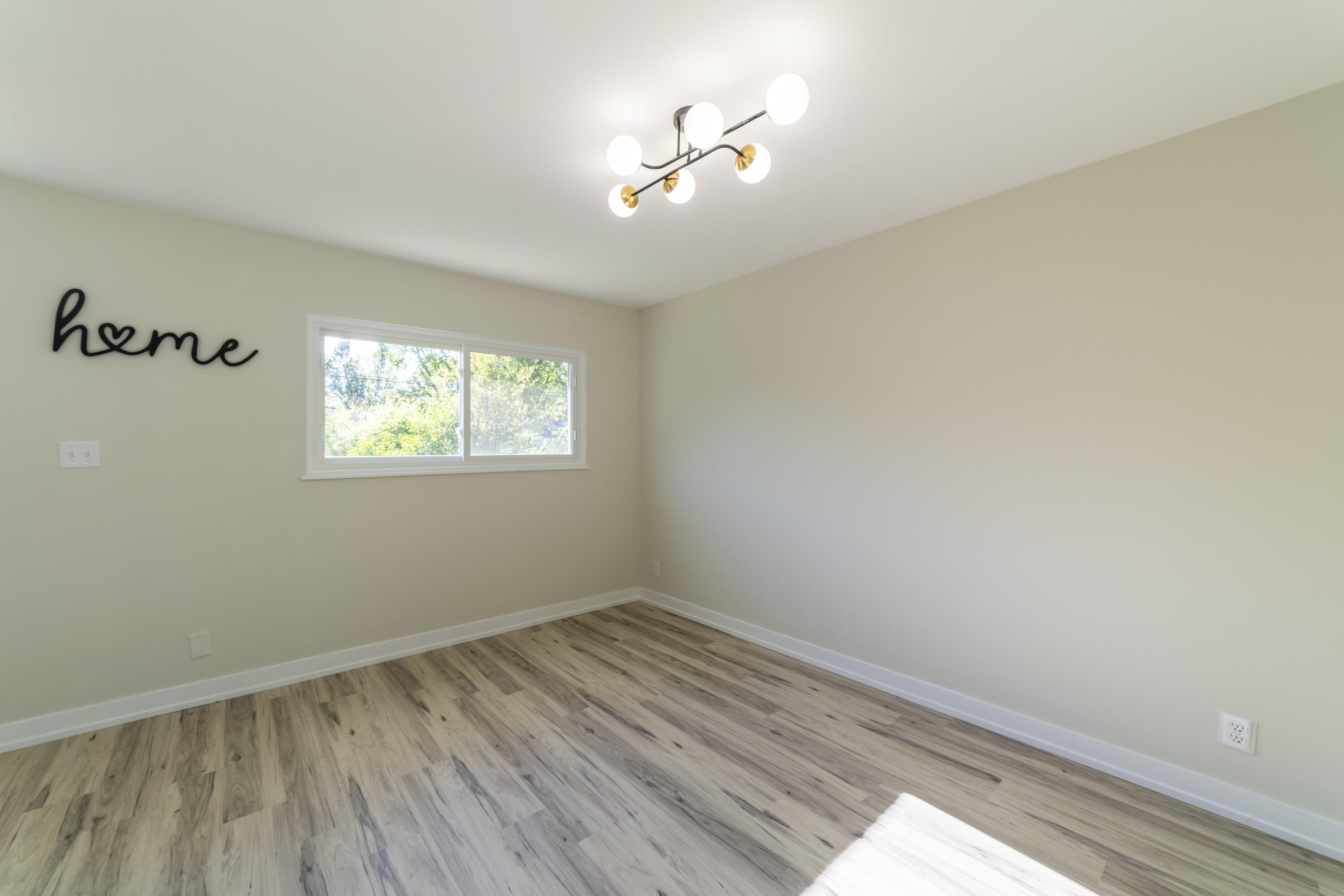 367 Chestnut Street, Michigan City, IN 46360; Image #13