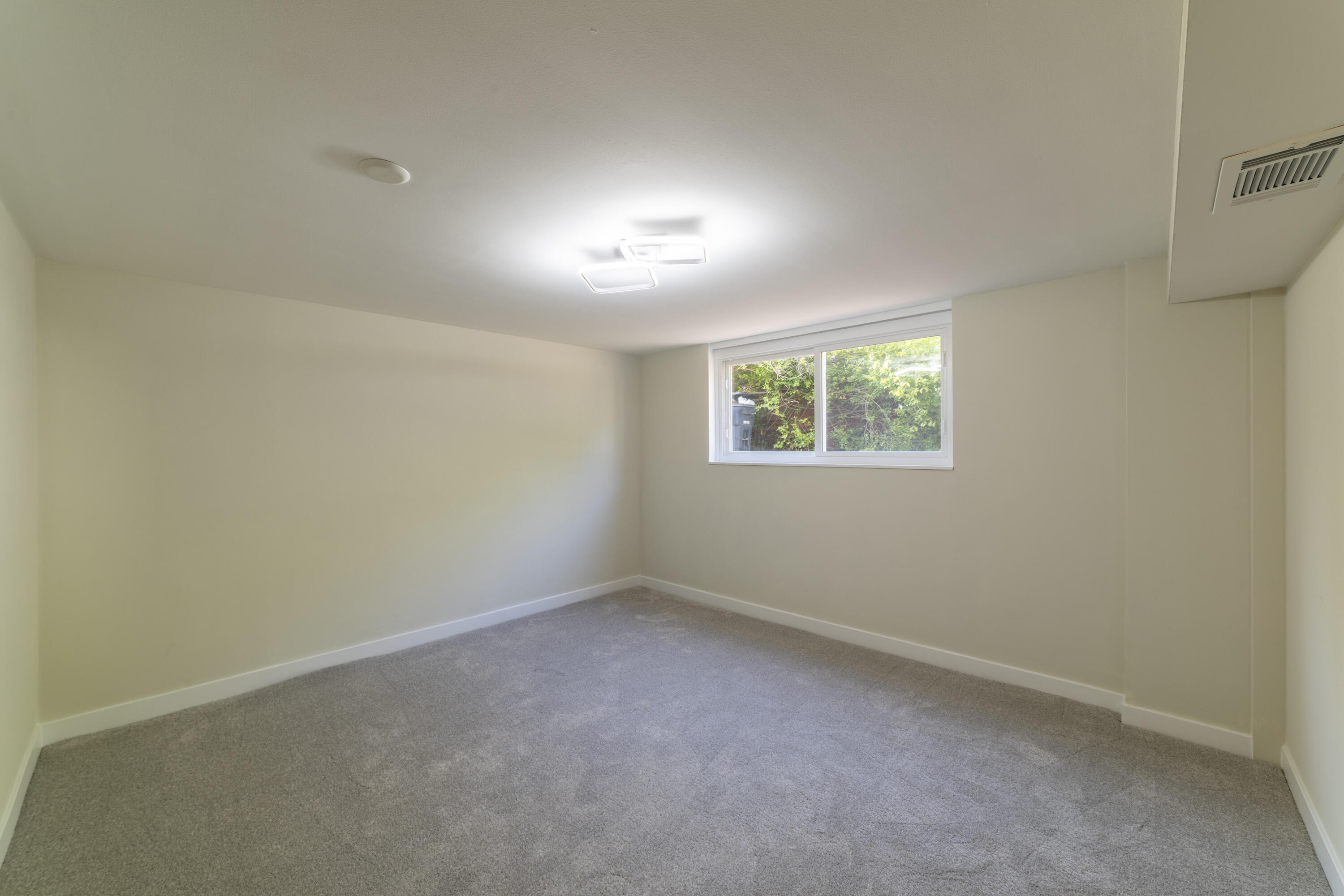 367 Chestnut Street, Michigan City, IN 46360; Image #26