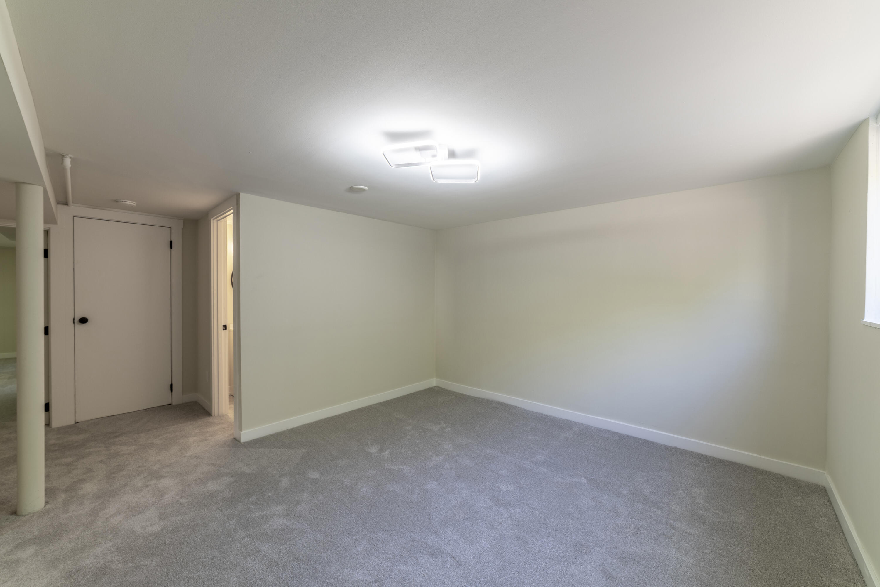 367 Chestnut Street, Michigan City, IN 46360; Image #27