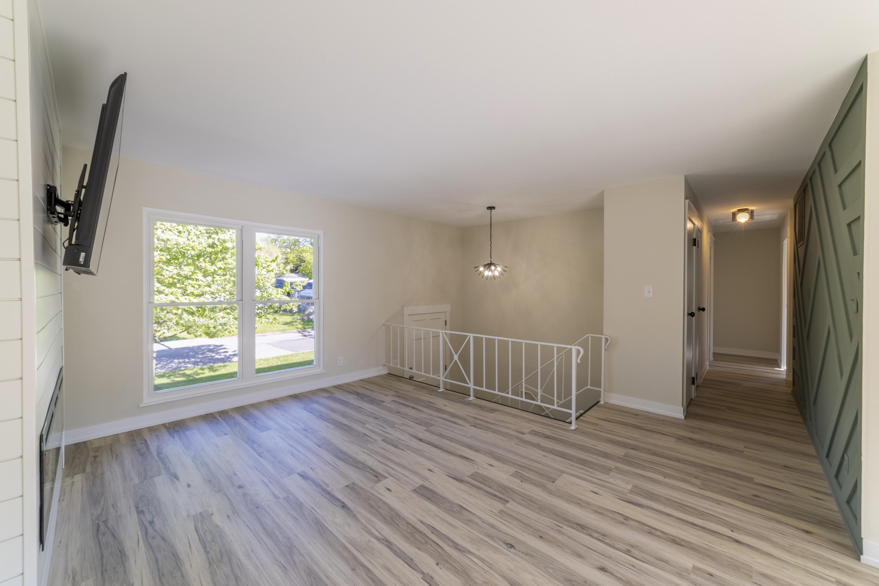367 Chestnut Street, Michigan City, IN 46360; Image #9