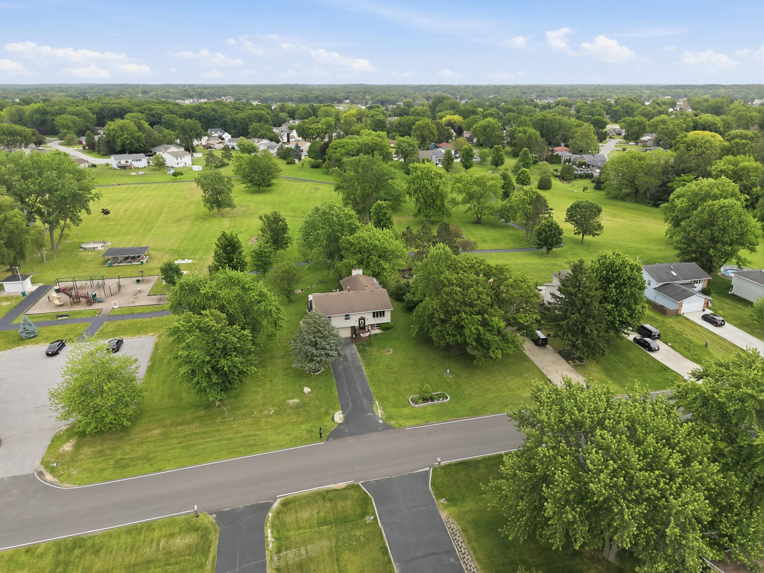 4066 Kingsway Drive, Crown Point, IN 46307; Image #28