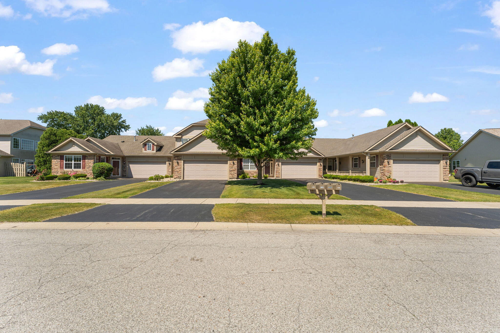 1296 Lily Lane, Schererville, IN 46375; Image #23