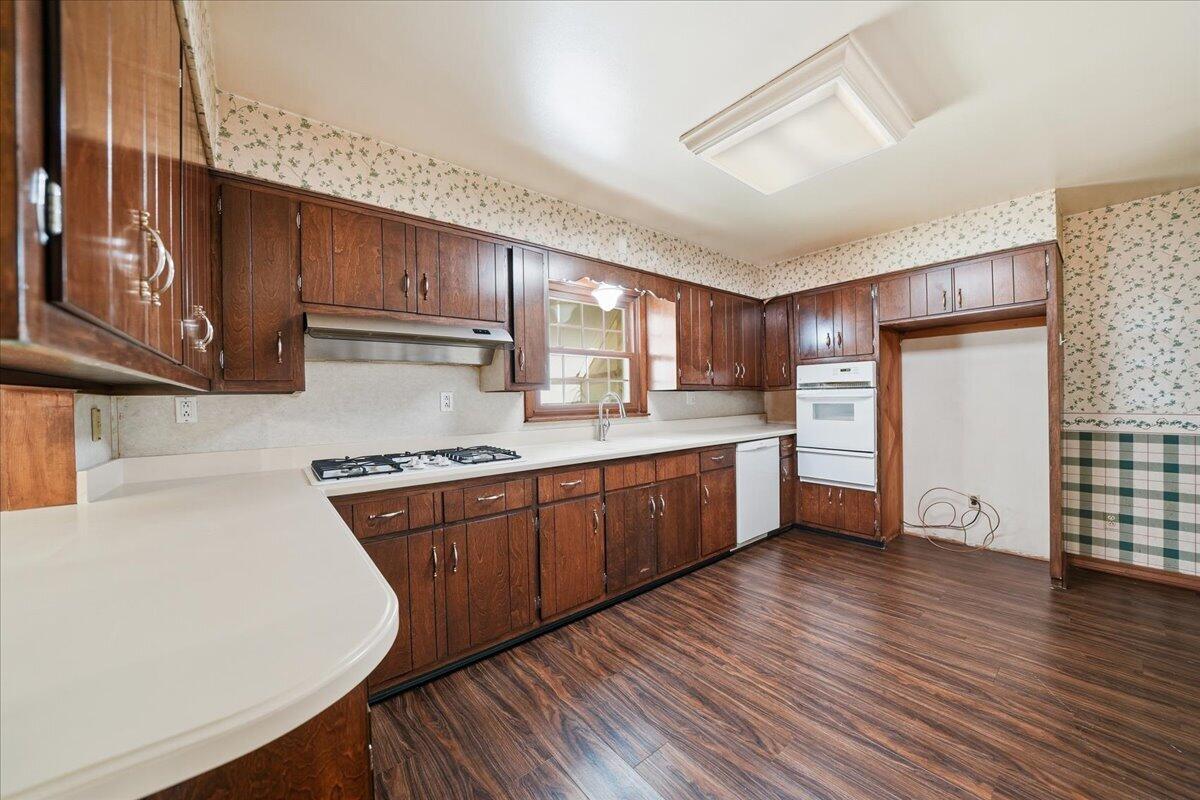 622 S Ash Street, Hobart, IN 46342; Image #10