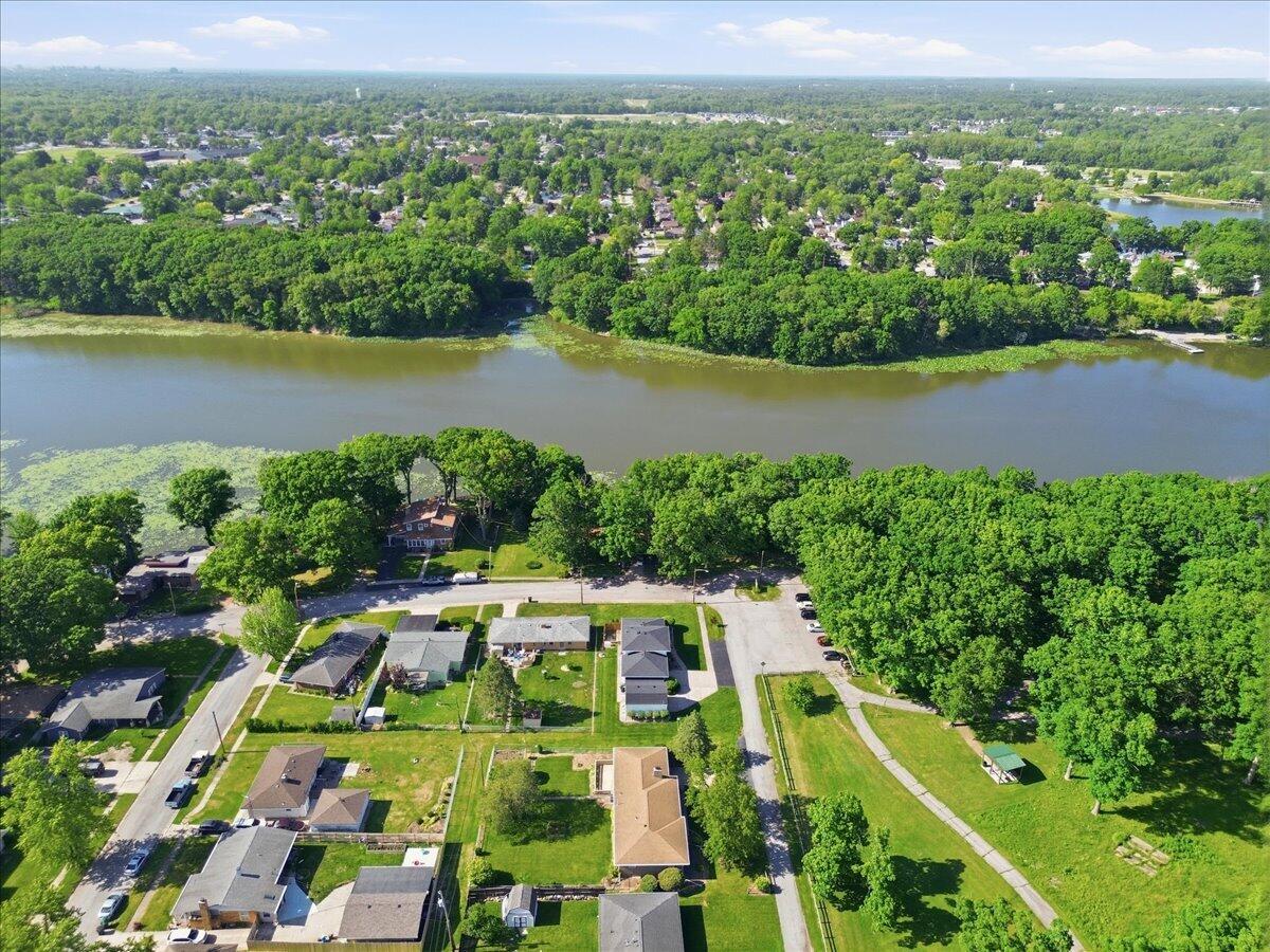 622 S Ash Street, Hobart, IN 46342; Image #34