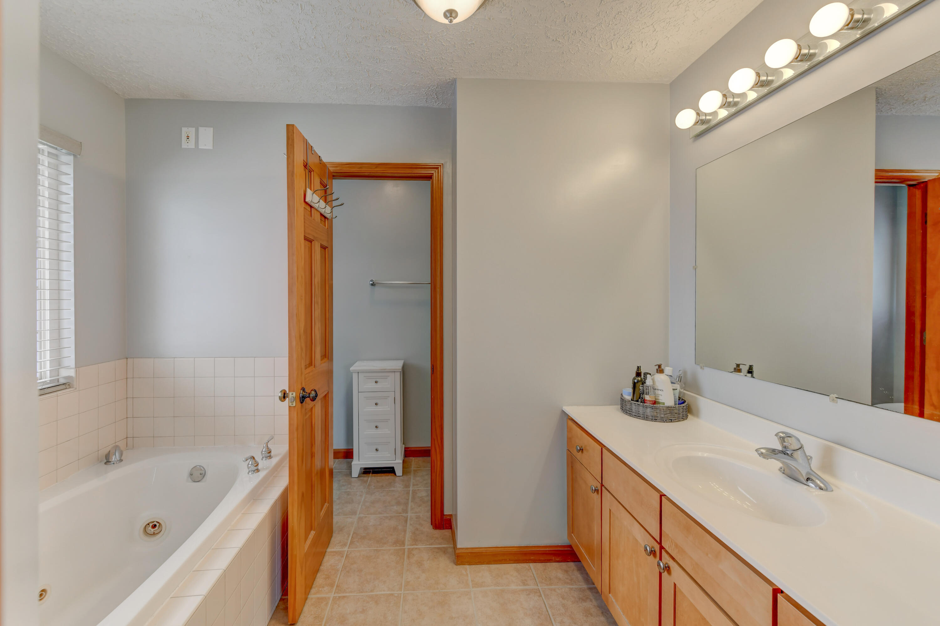 923 Tiller Drive, Valparaiso, IN 46385; Image #21