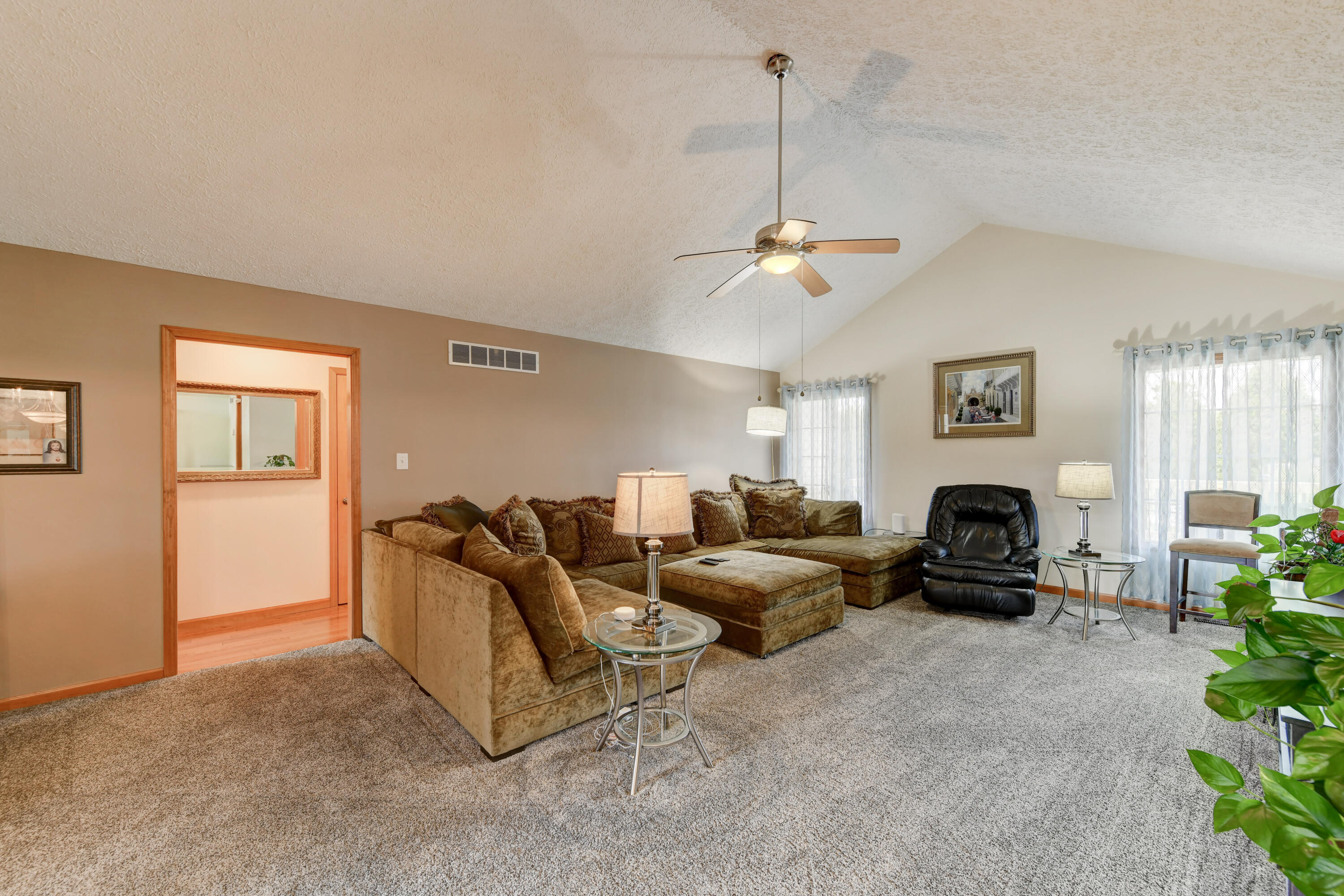 923 Tiller Drive, Valparaiso, IN 46385; Image #4