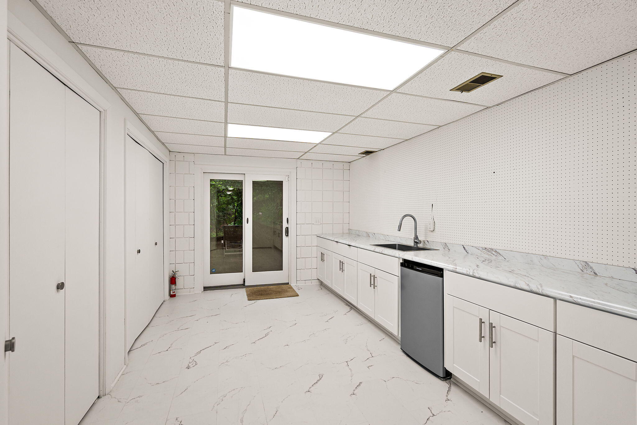 2403 Sherwood Drive, Valparaiso, IN 46385; Image #30