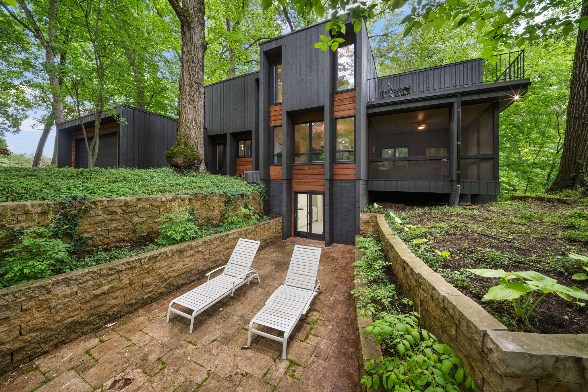 2403 Sherwood Drive, Valparaiso, IN 46385; Image #33