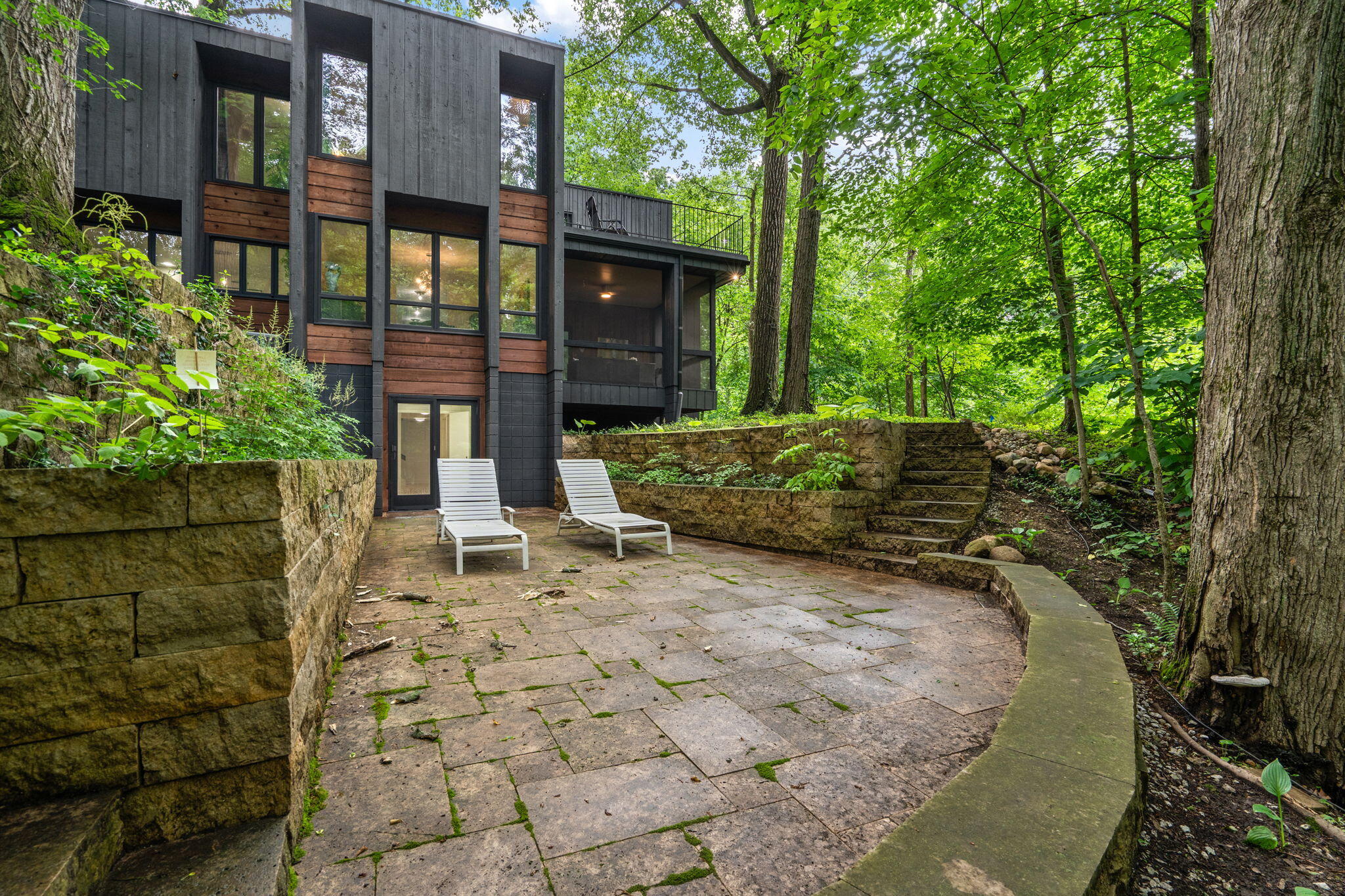 2403 Sherwood Drive, Valparaiso, IN 46385; Image #39
