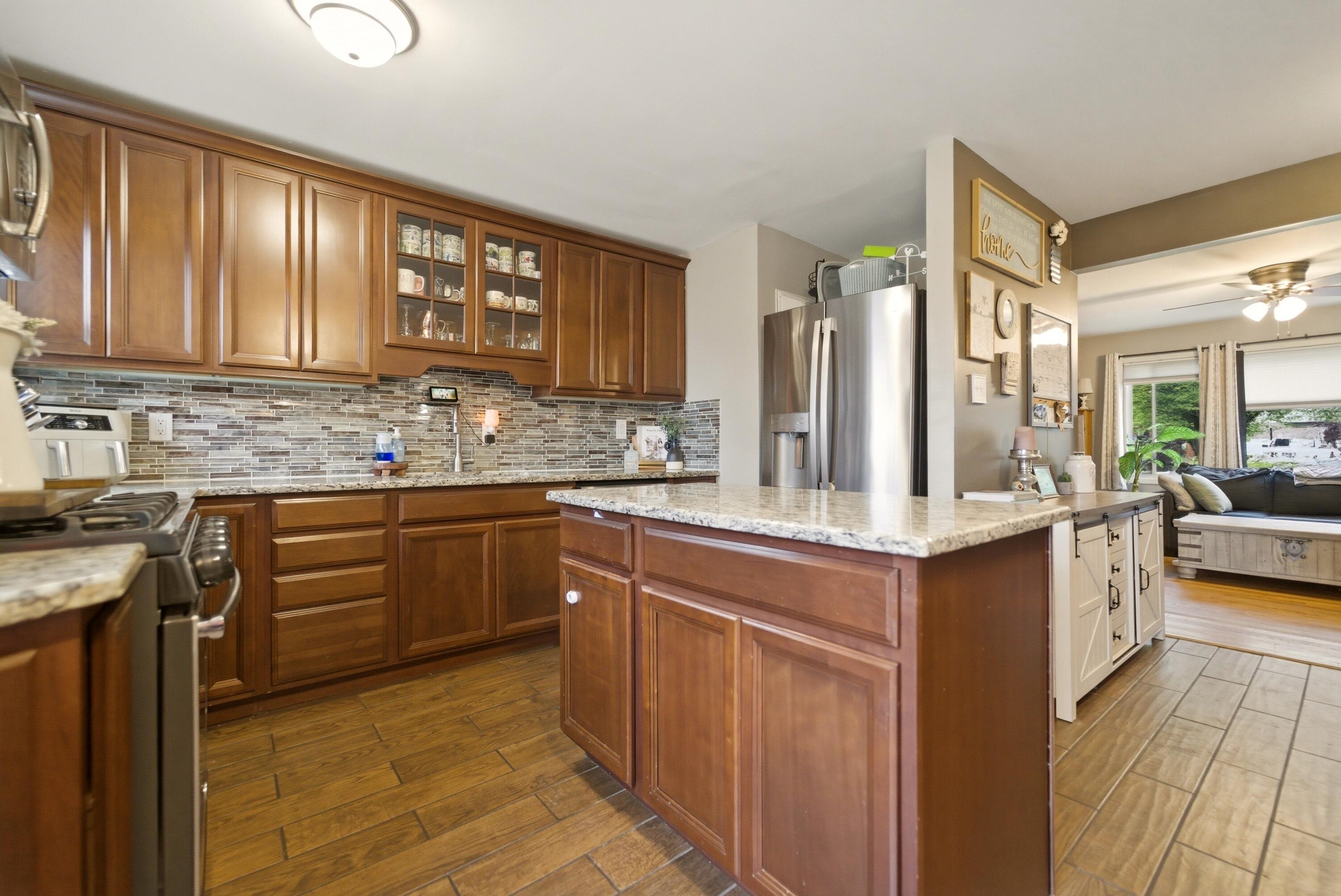 670 Newport Road, Valparaiso, IN 46385; Image #10