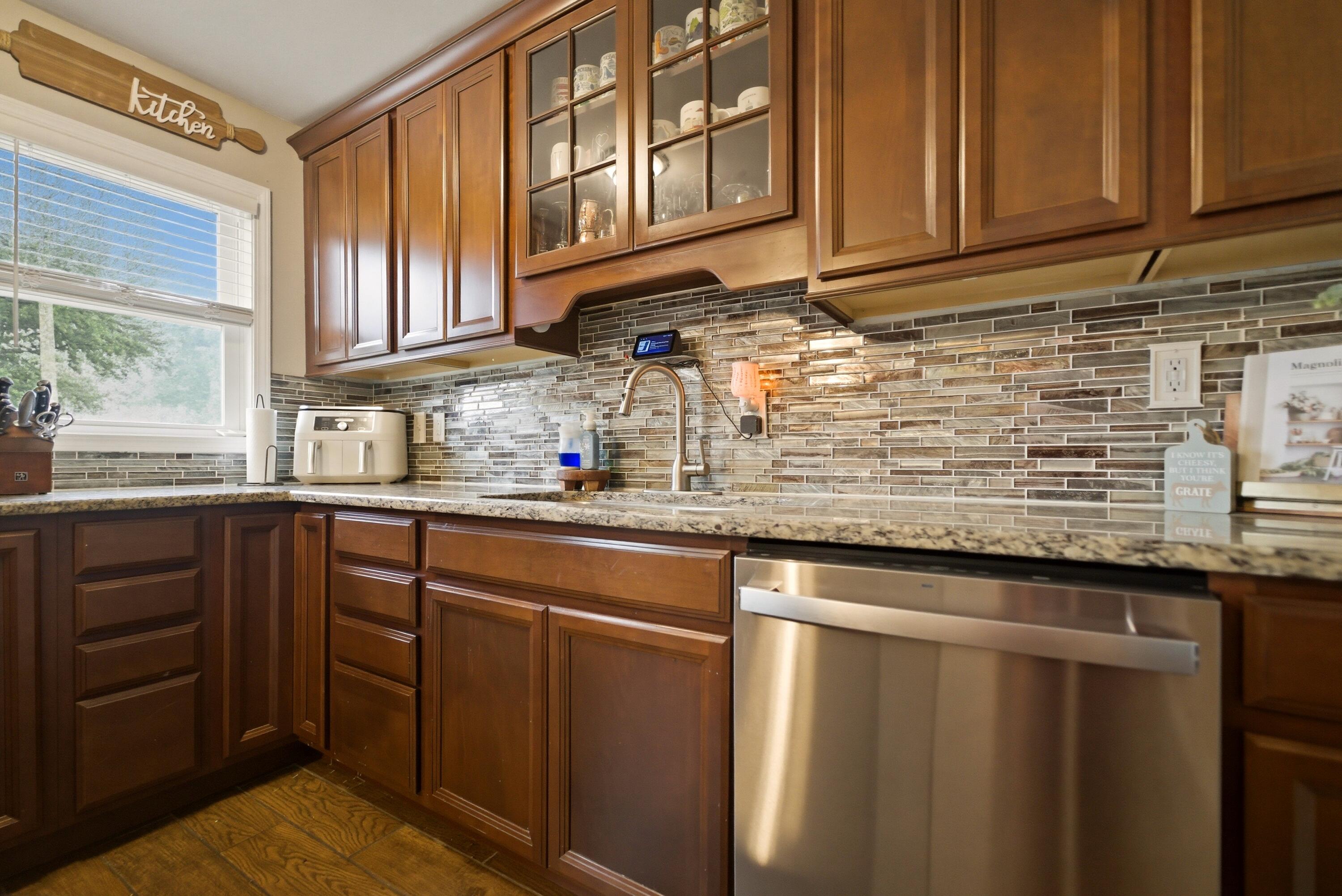 670 Newport Road, Valparaiso, IN 46385; Image #11
