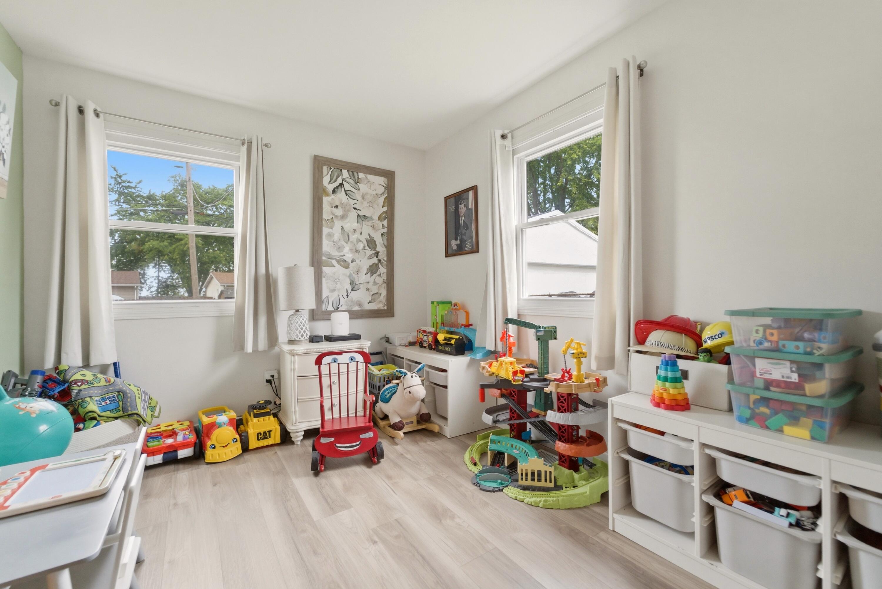 670 Newport Road, Valparaiso, IN 46385; Image #20