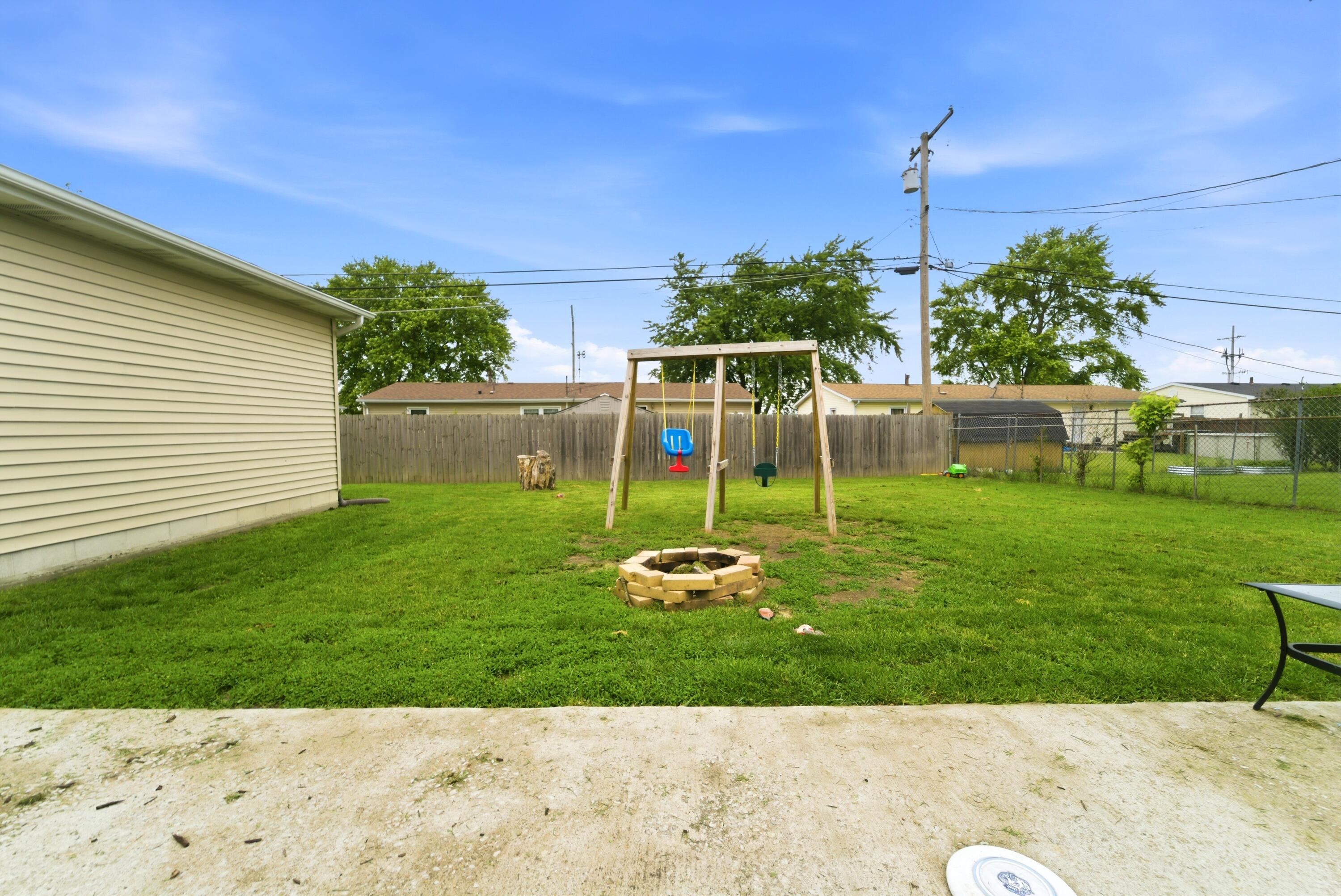 670 Newport Road, Valparaiso, IN 46385; Image #5