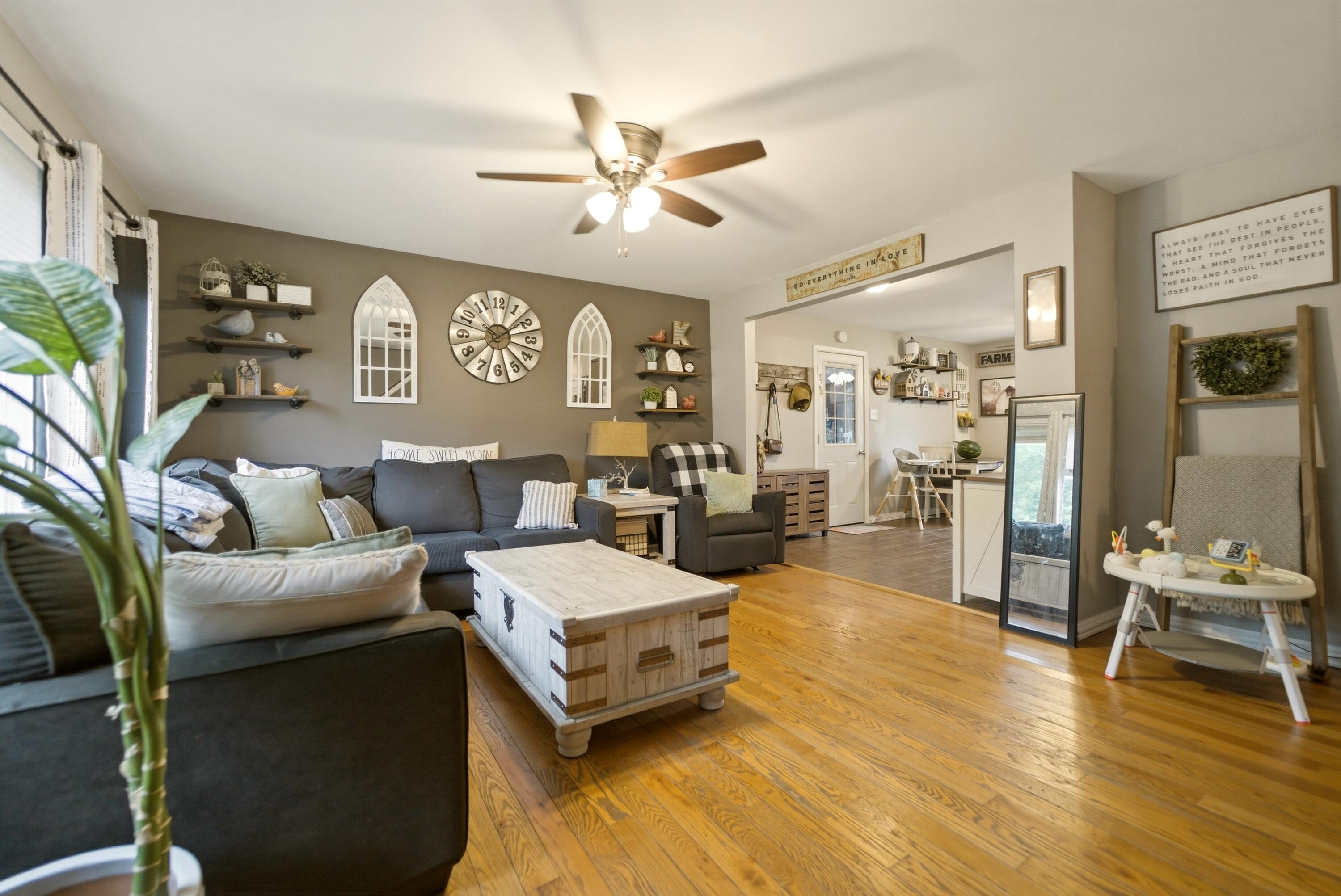 670 Newport Road, Valparaiso, IN 46385; Image #6