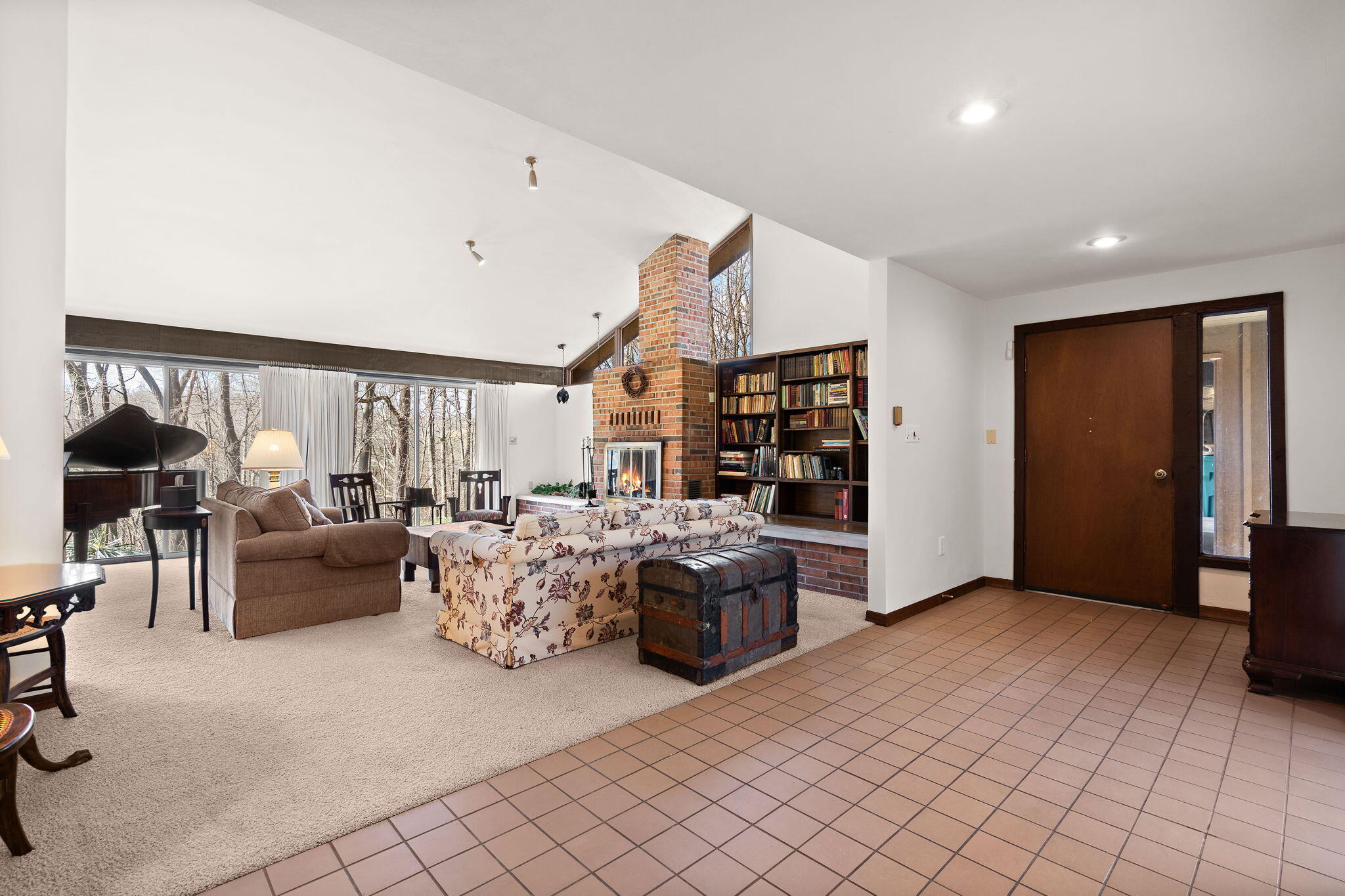 2671 E 800 N, La Porte, IN 46350; Image #8