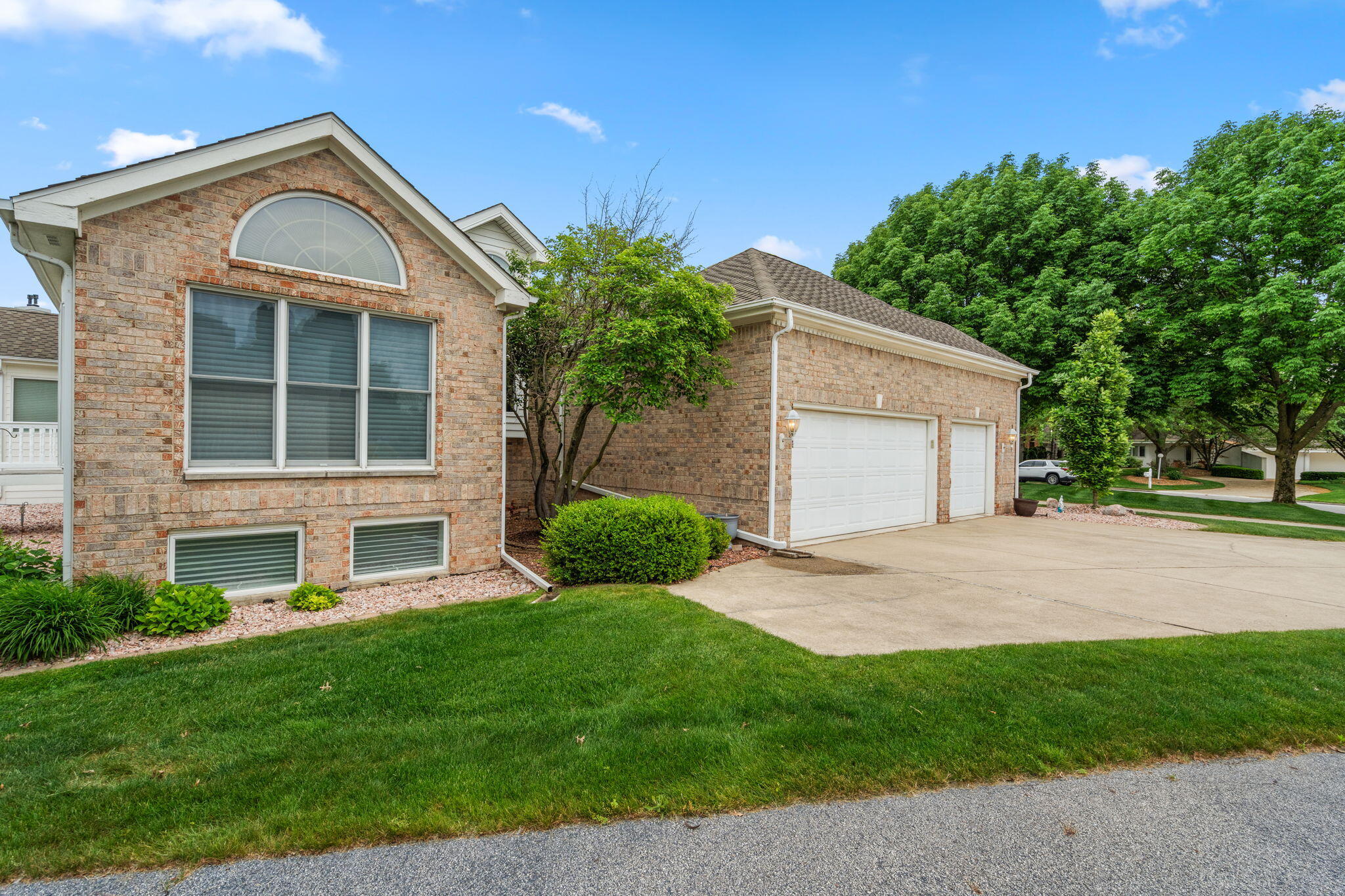 638 Killarney Drive, Dyer, IN 46311; Image #8