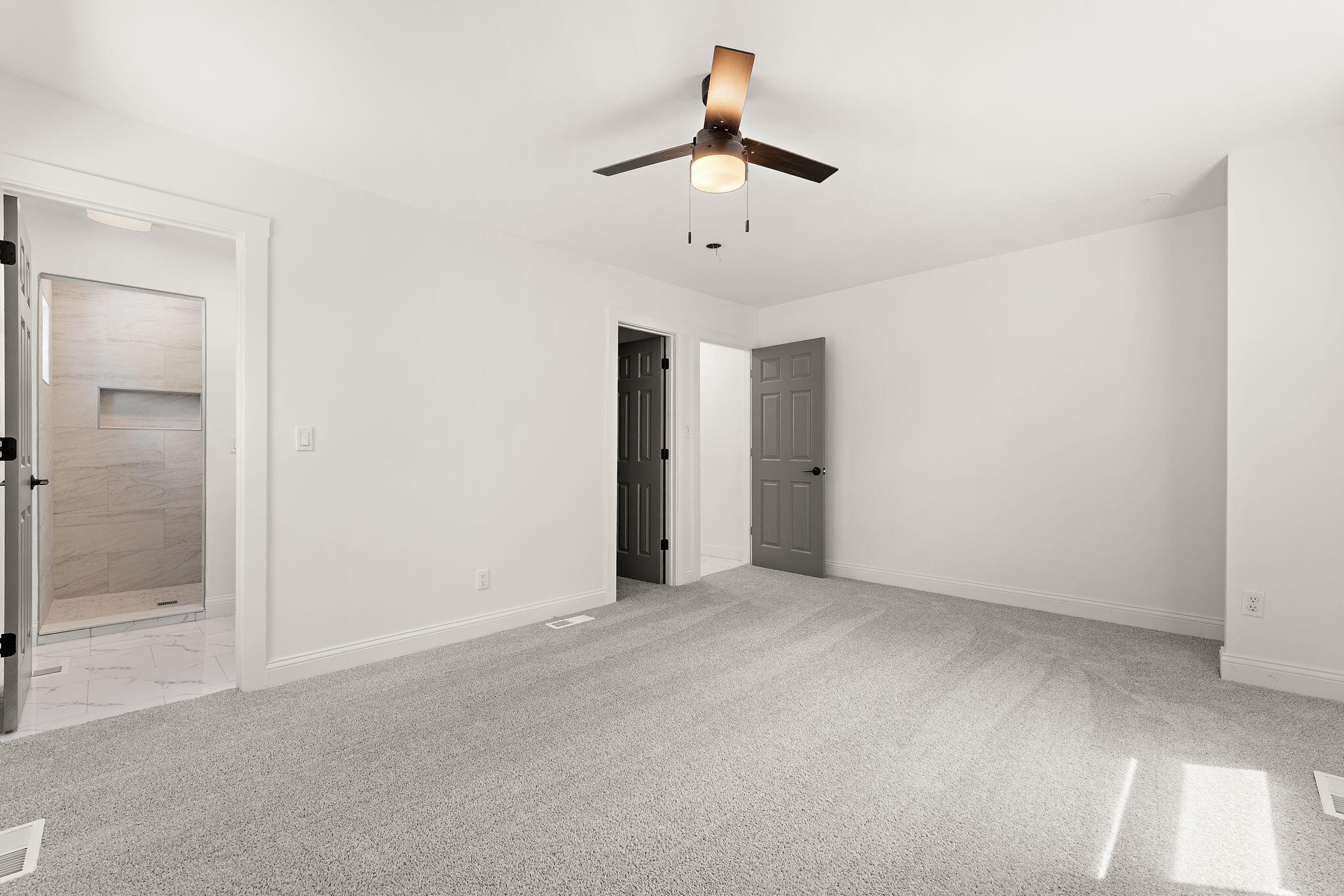 482 Grove Avenue, Valparaiso, IN 46385; Image #19