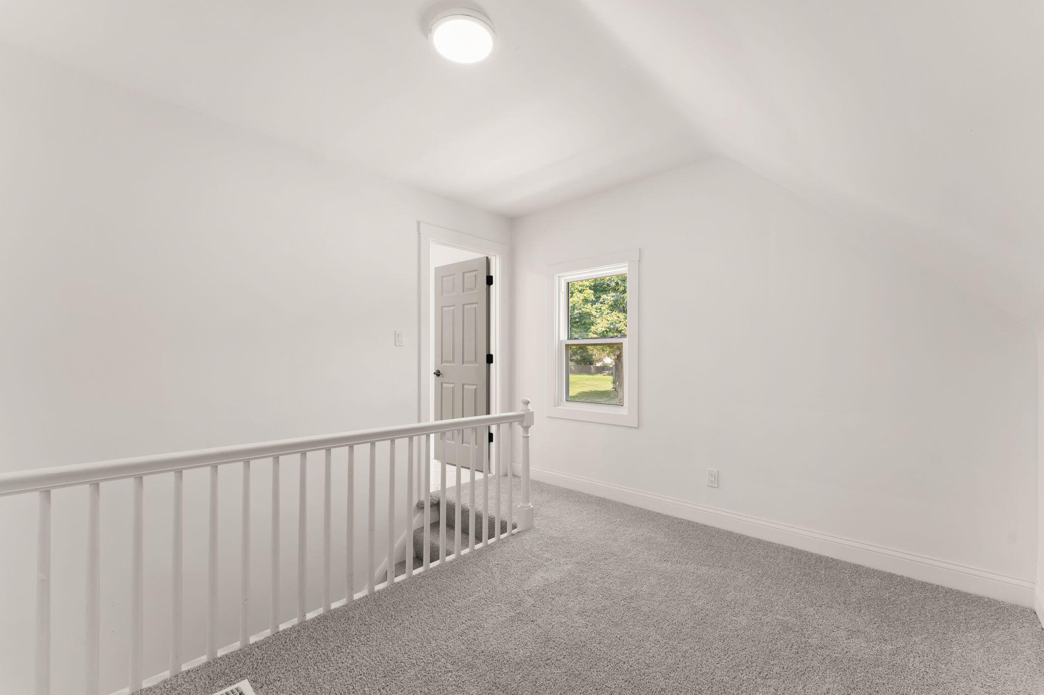 482 Grove Avenue, Valparaiso, IN 46385; Image #23