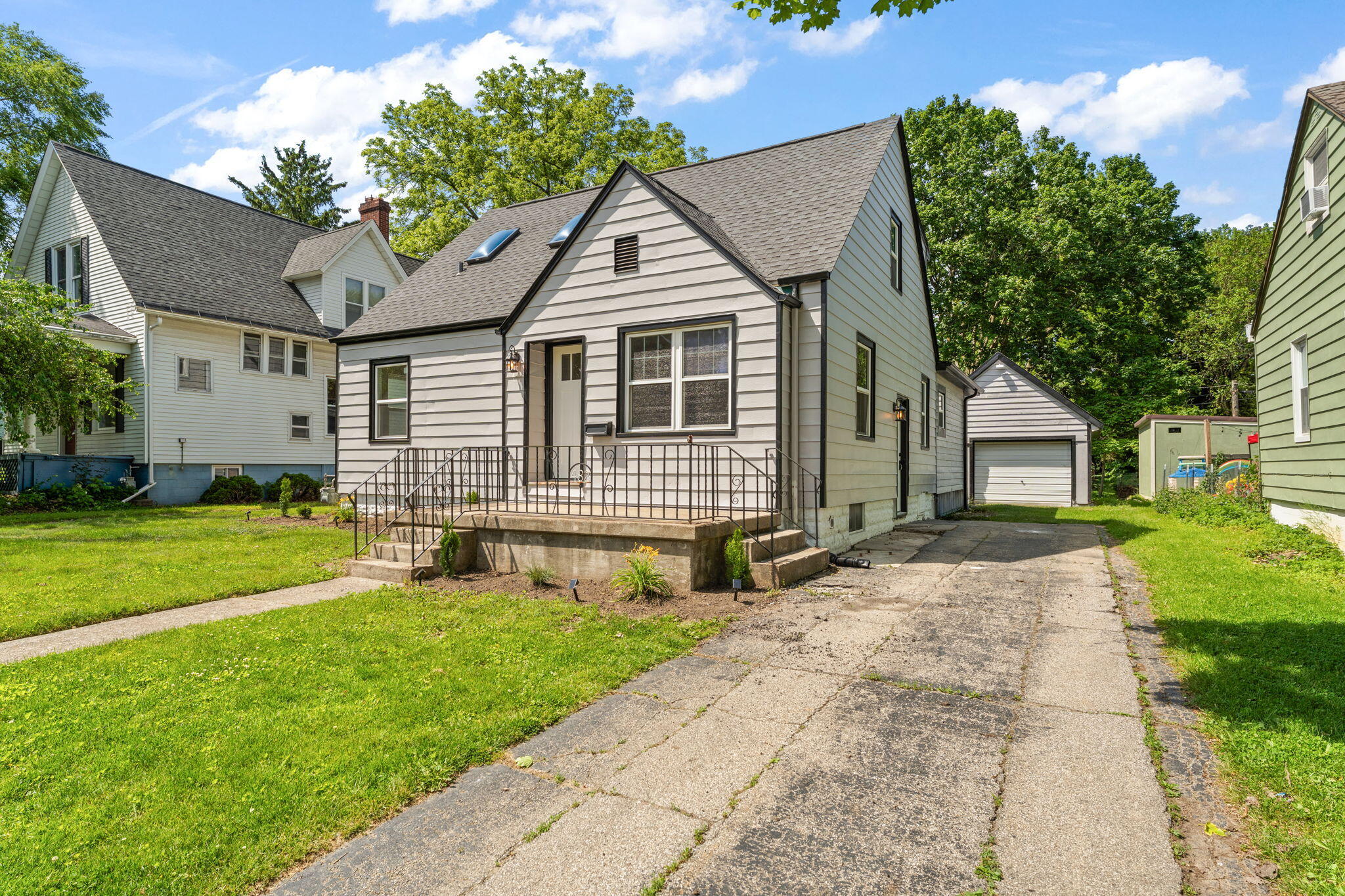 482 Grove Avenue, Valparaiso, IN 46385; Image #3