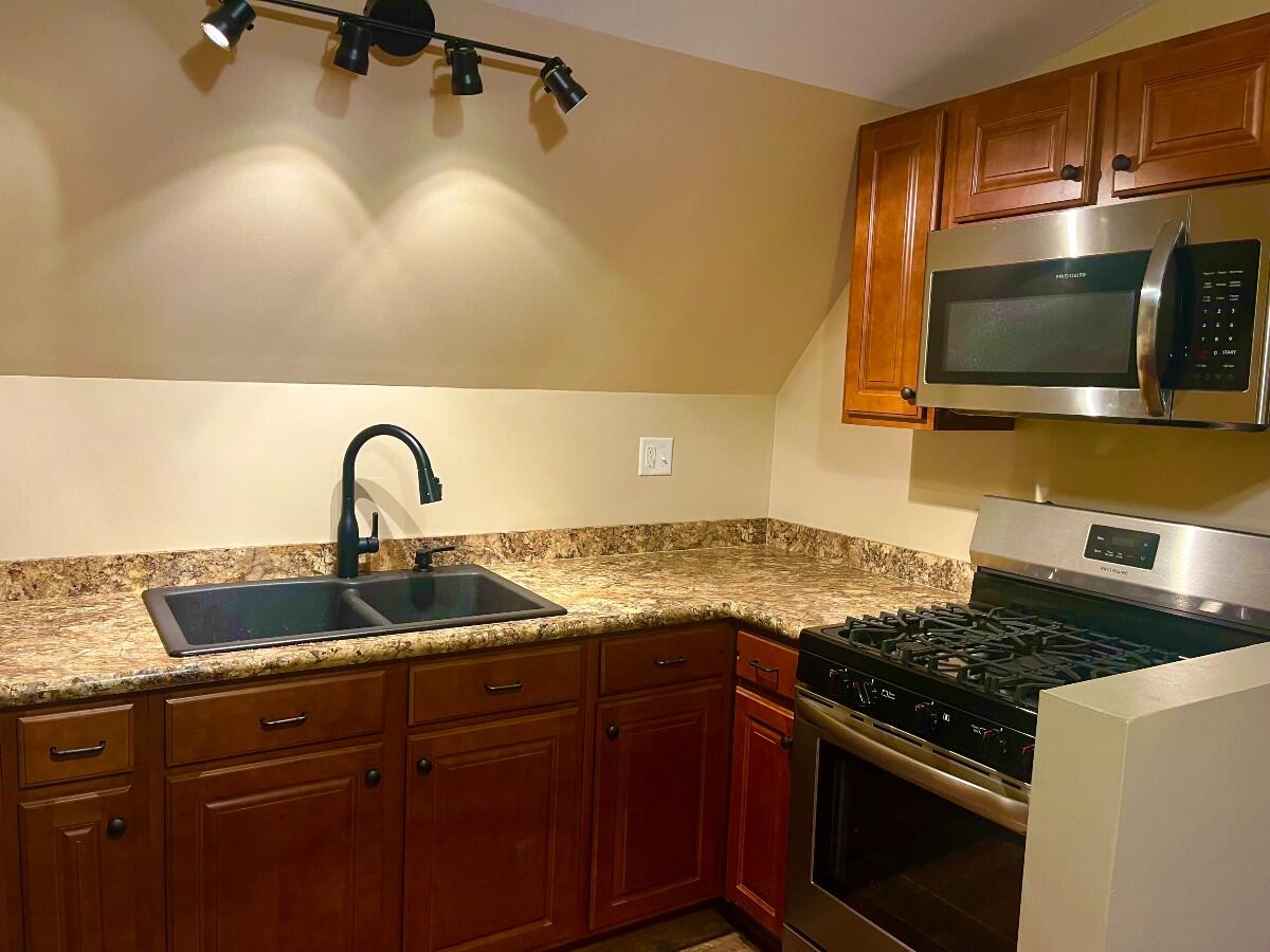 920 E Cleveland Avenue, Hobart, IN 46342; Image #13