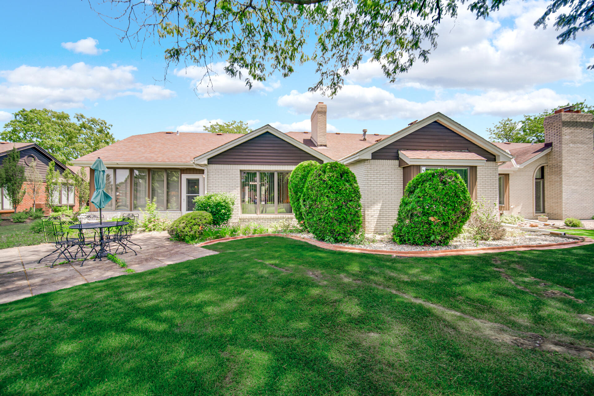 32 Gleneagles Drive, Schererville, IN 46375; Image #3