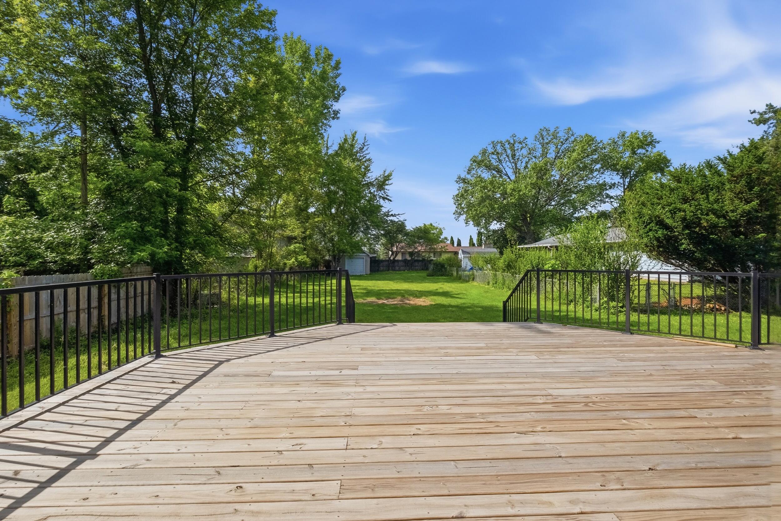 6455 E Leenon Avenue, Knox, IN 46534; Image #20