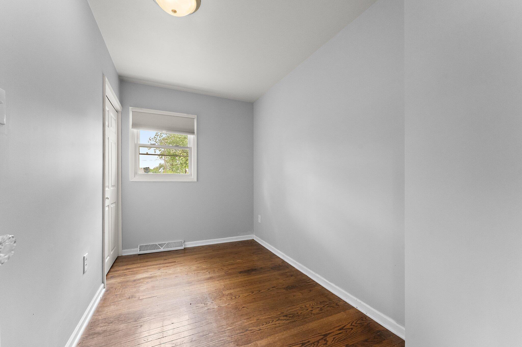 228 Oak Street, Crown Point, IN 46307; Image #11