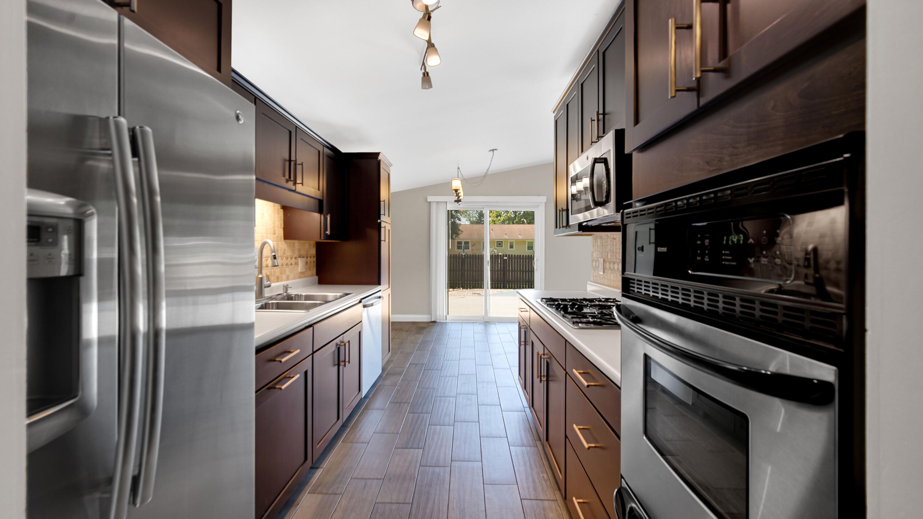 2548 Wicker Avenue, Highland, IN 46322; Image #4