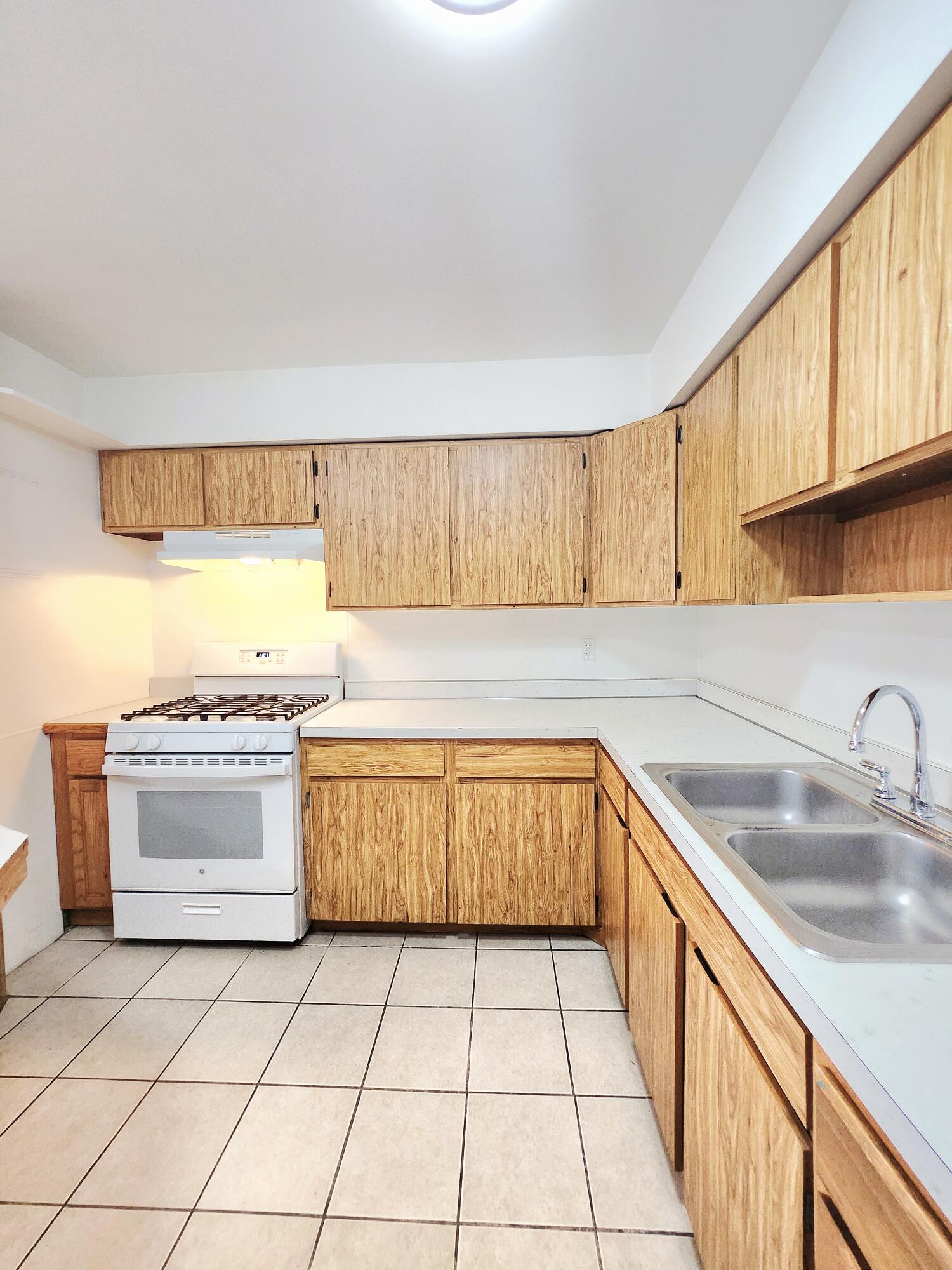9409 5th Street, Highland, IN 46322; Image #12