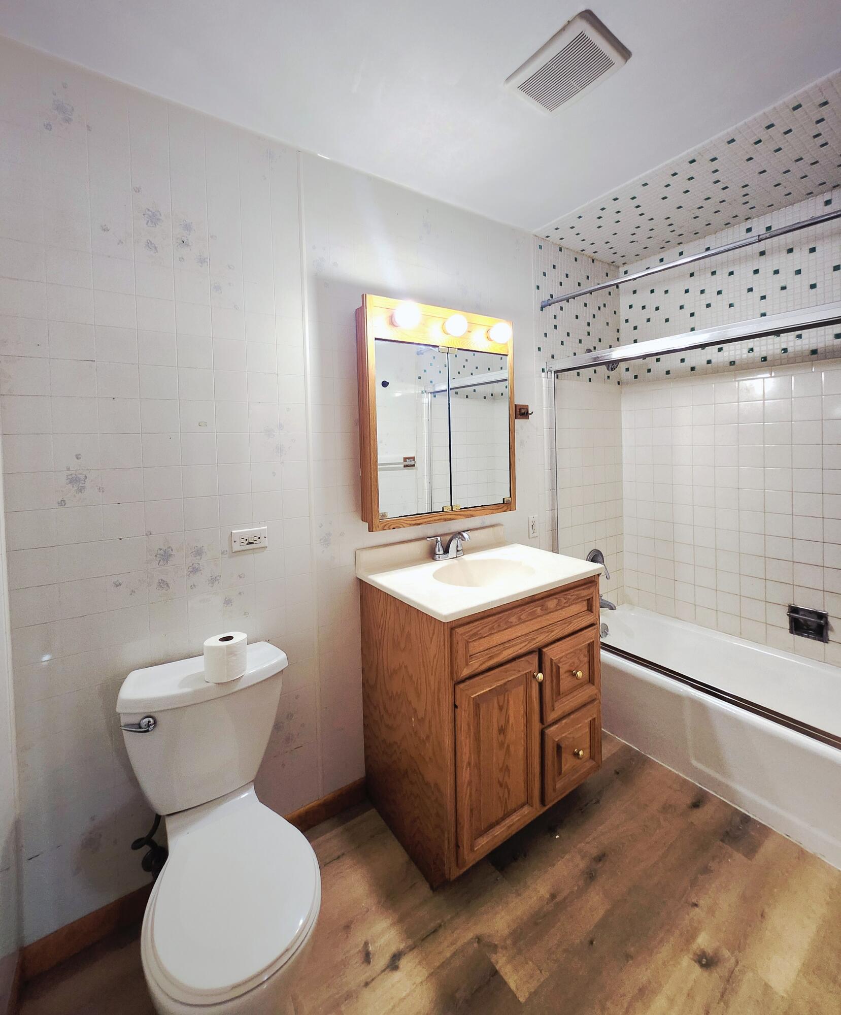 9409 5th Street, Highland, IN 46322; Image #25