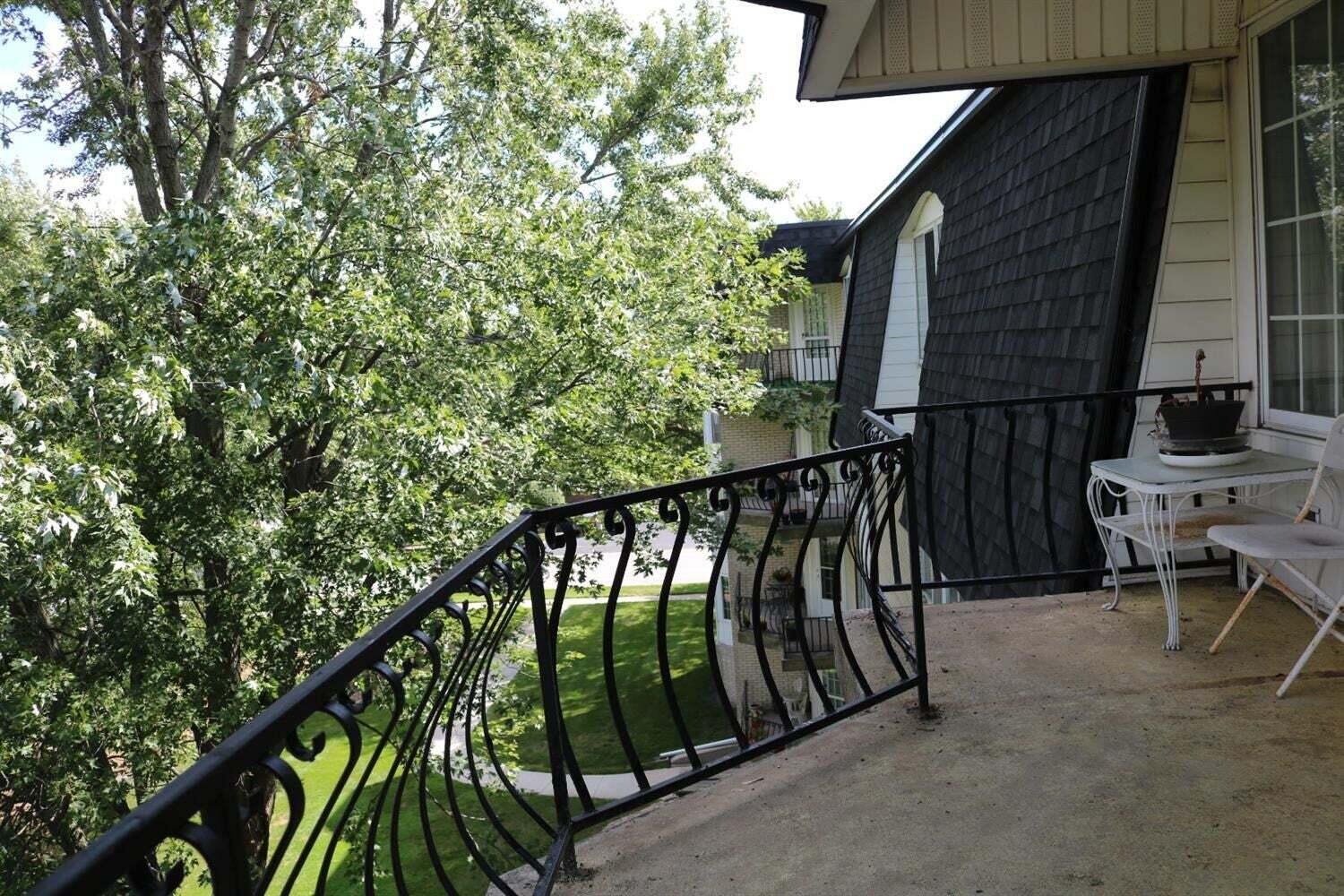8750 Harrison Avenue, Munster, IN #411, 46321; Image #19
